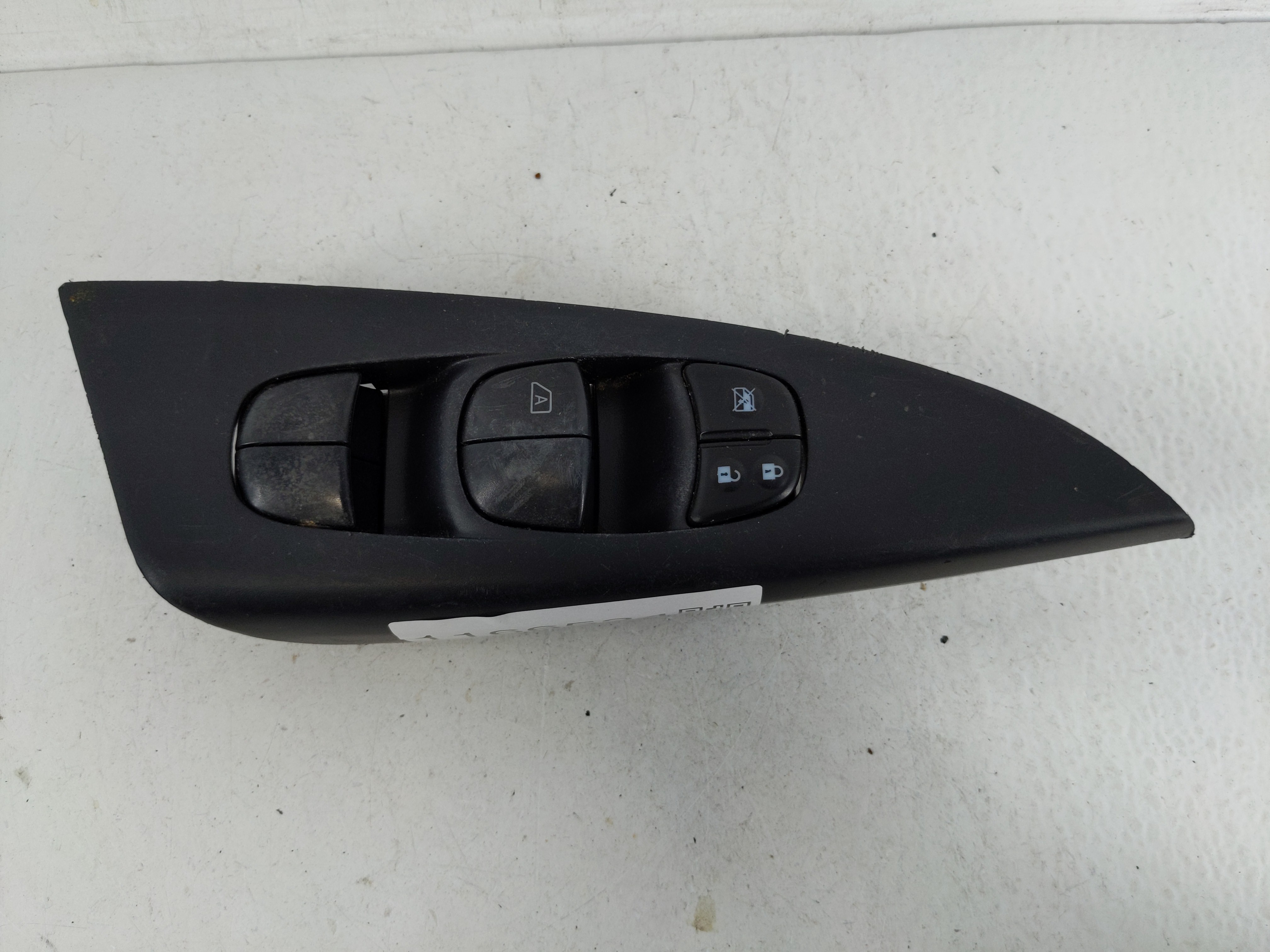 2013-2019 Nissan Sentra Driver Left Door Master Power Window Switch 1166534 - Oemusedautoparts1.com