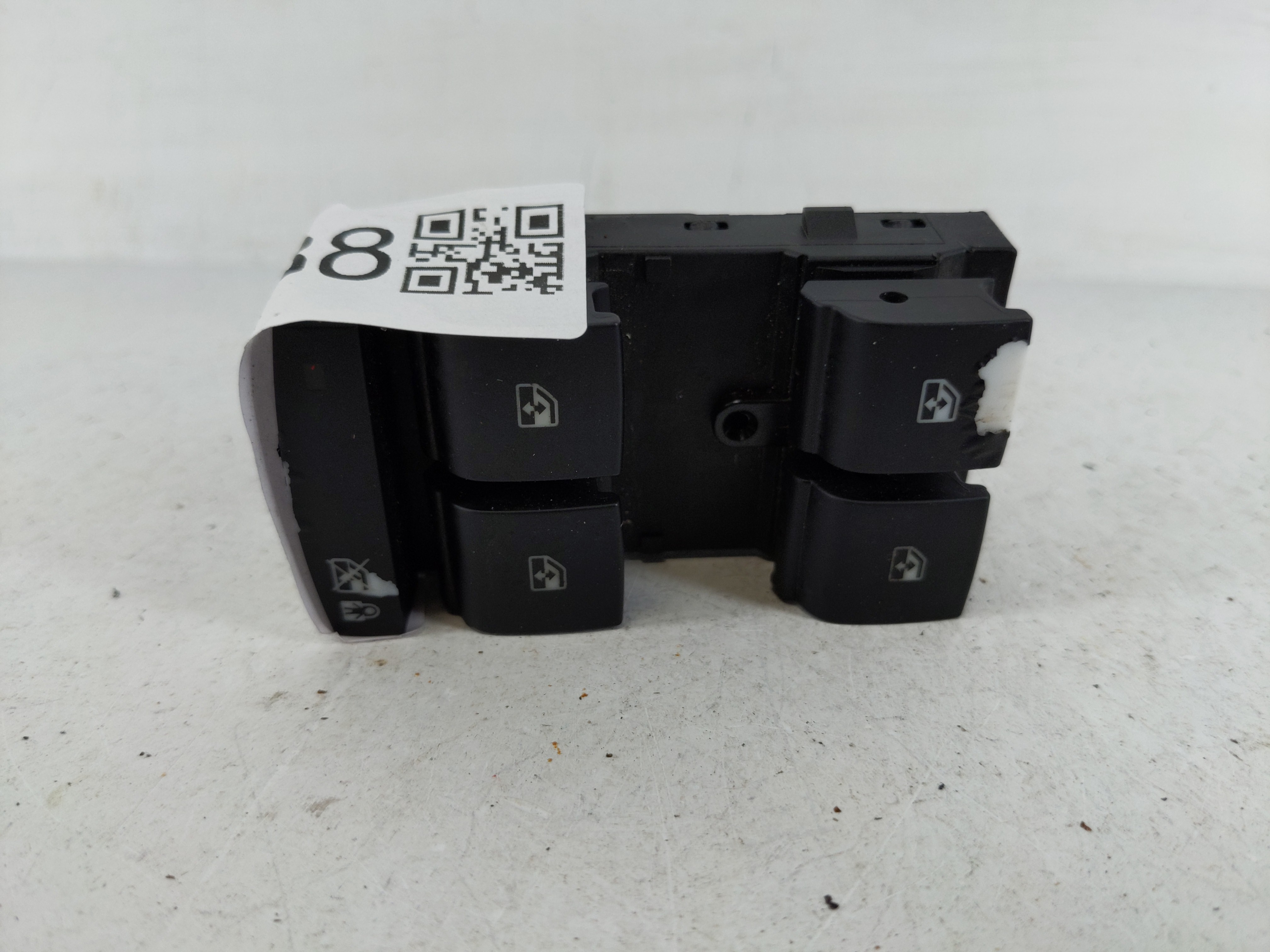 2011-2016 Chevrolet Cruze Driver Left Door Master Power Window Switch 1166538 - Oemusedautoparts1.com