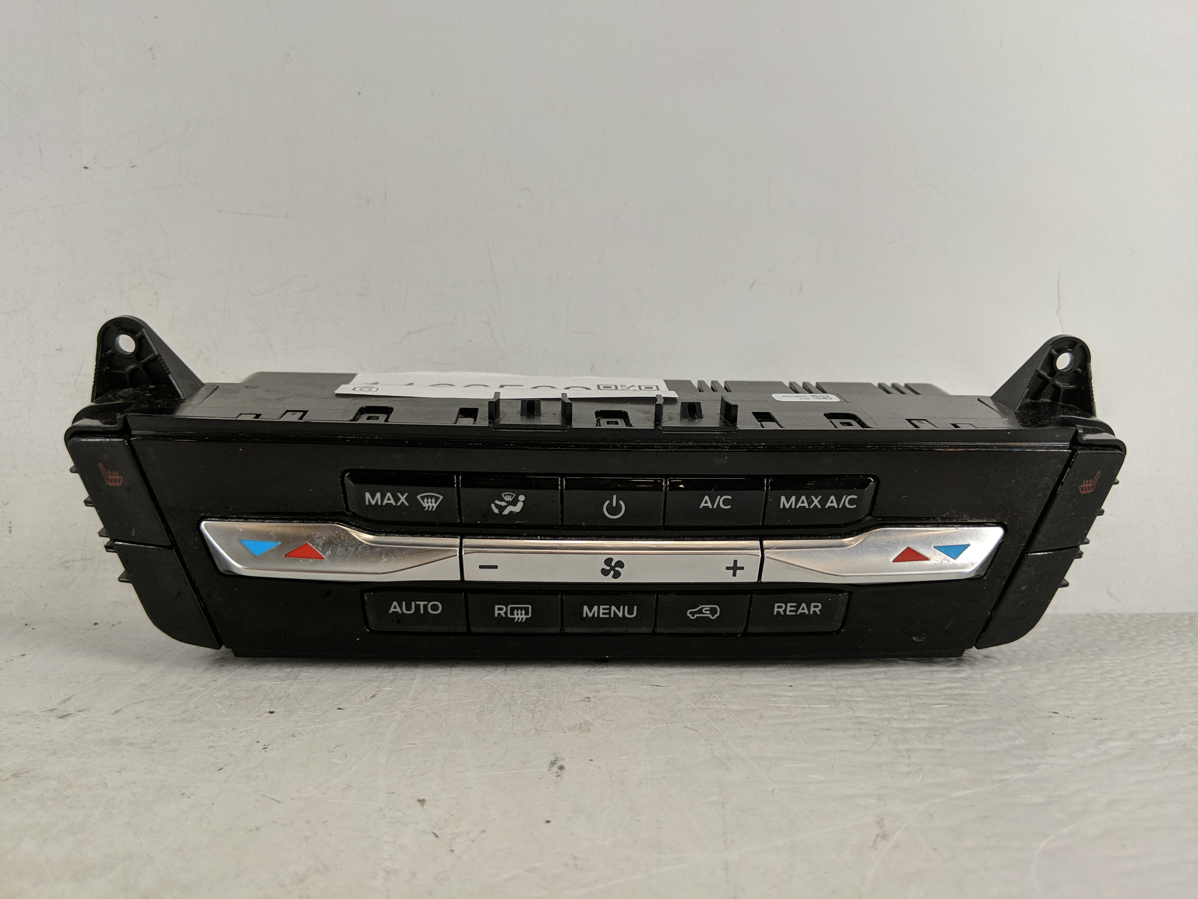 2020 Ford Explorer Ac Heater Roof Climate Control Lb5t-19980-ee 1166562 - Oemusedautoparts1.com