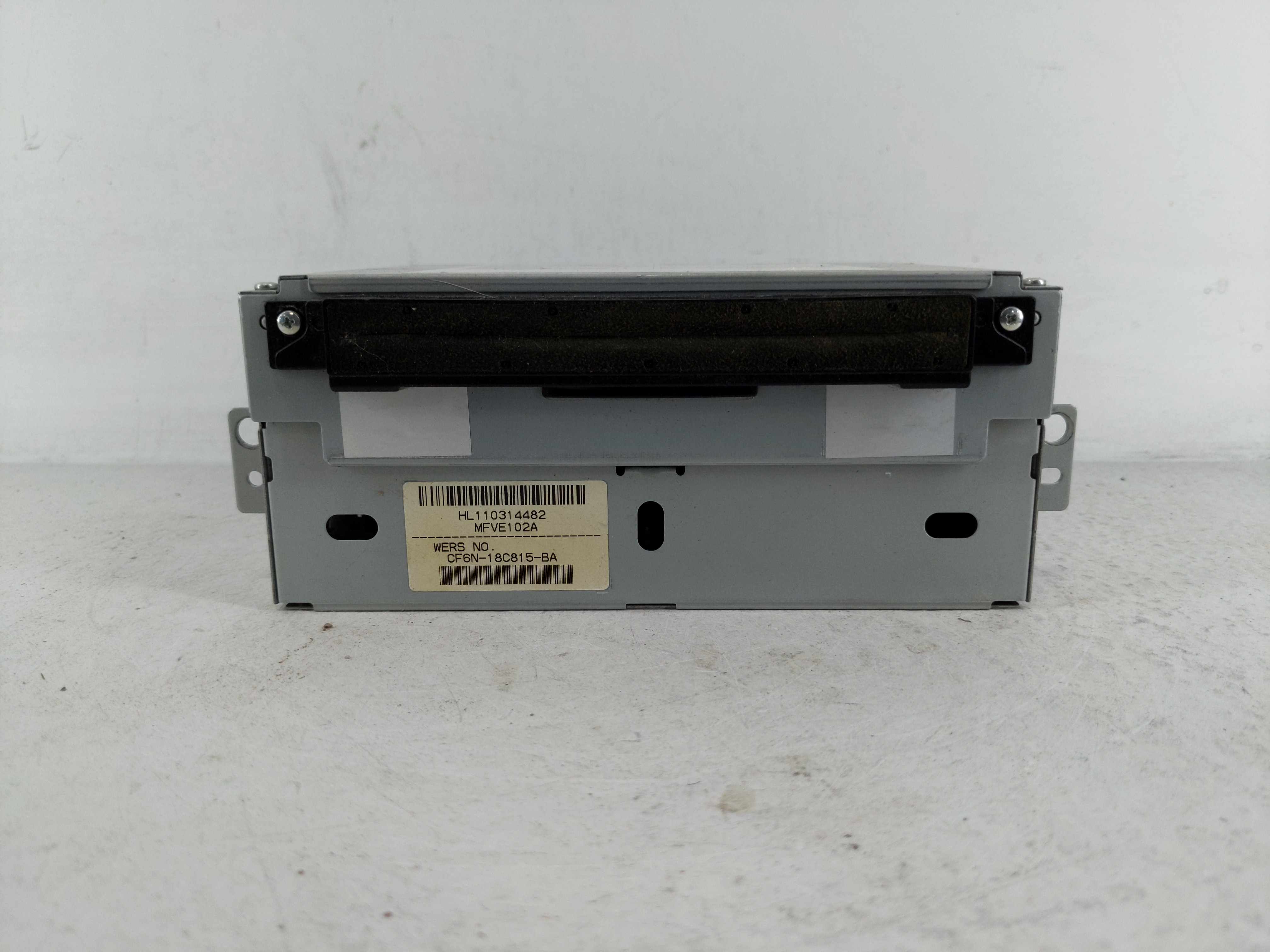 2013-2013 Volvo V60 Am Fm Cd Player Radio Receiver 1166605 - Oemusedautoparts1.com