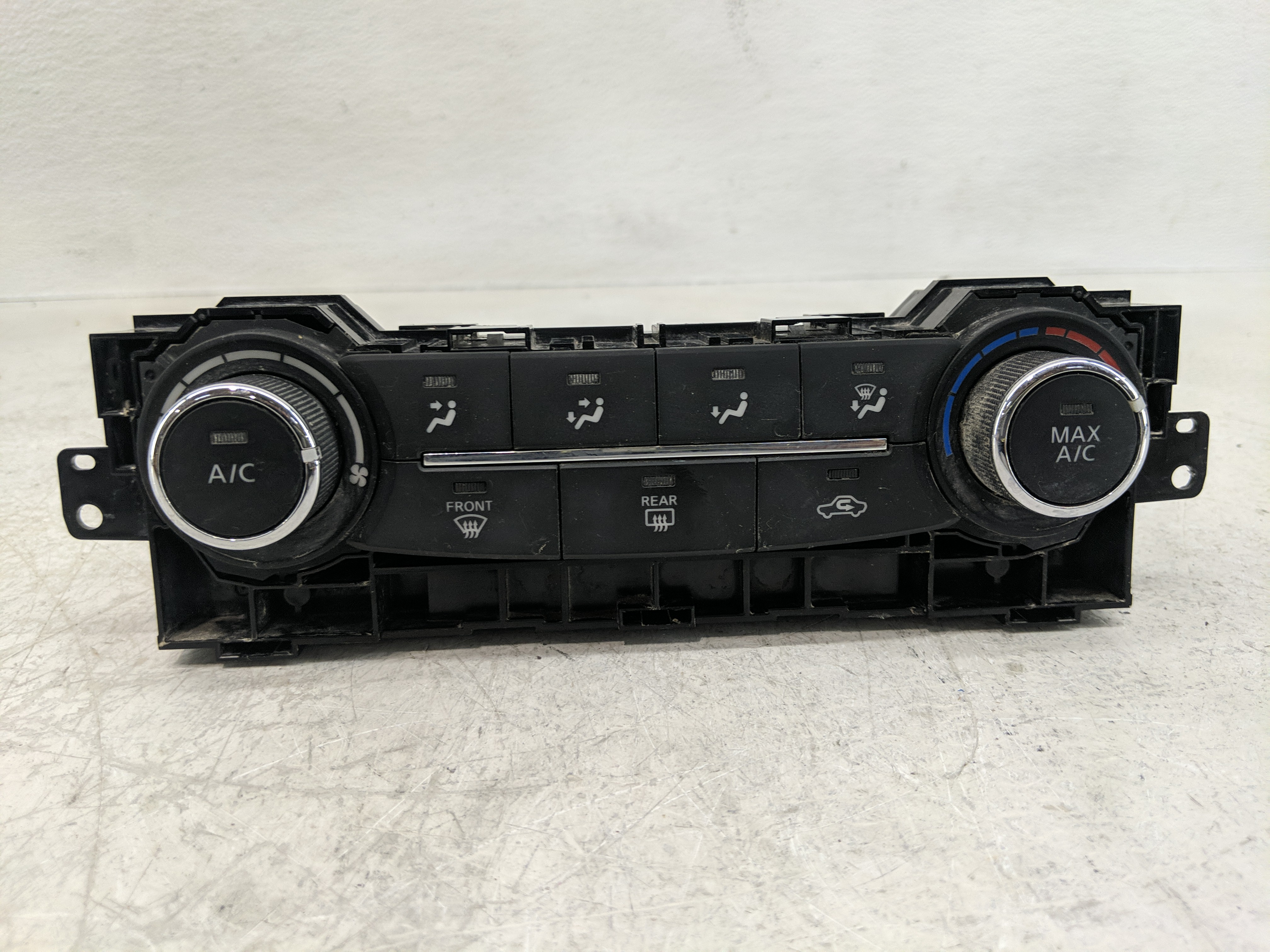 2017-2020 Nissan Rogue Ac Heater Climate Control 275007fa0a 1166629 - Oemusedautoparts1.com