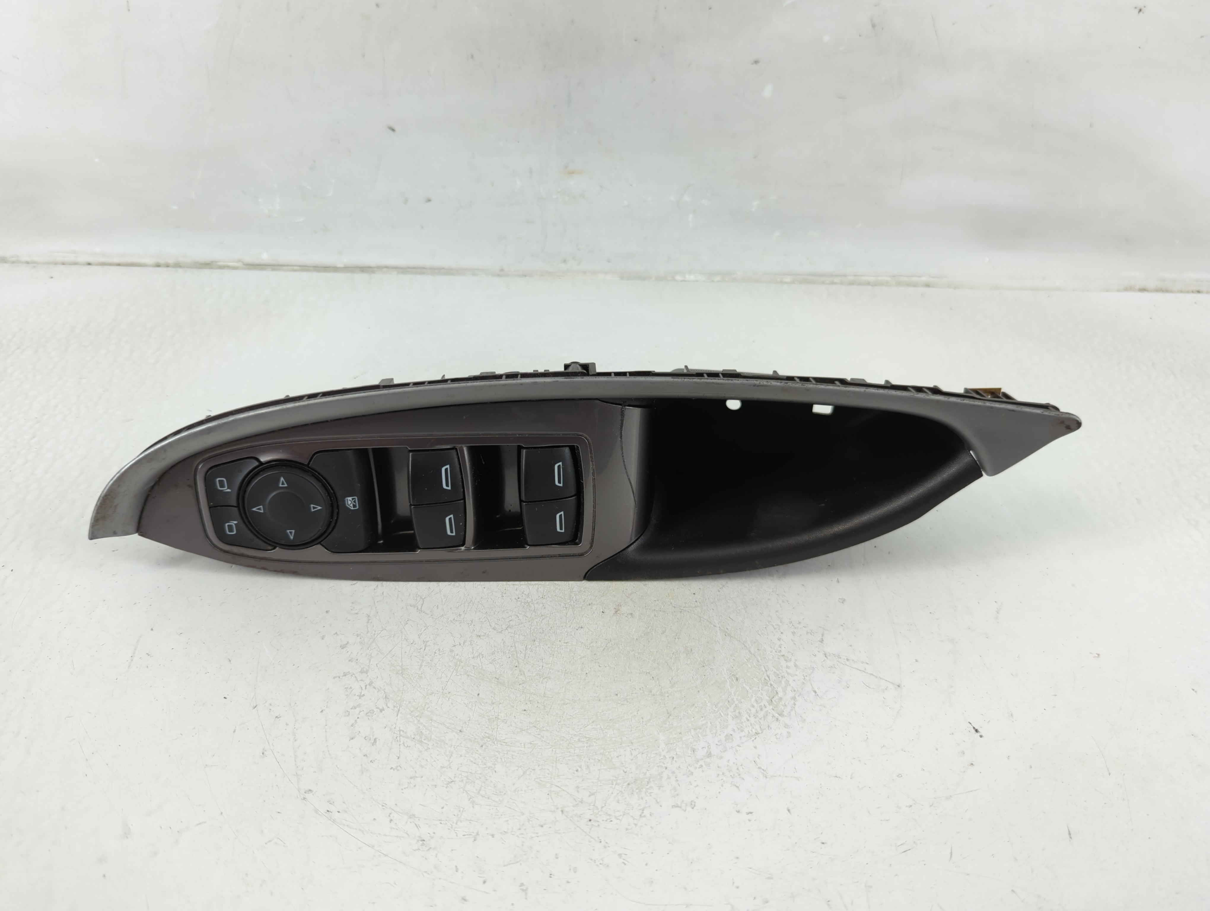 2016-2021 Chevrolet Malibu Driver Left Door Master Power Window Switch 1166638 - Oemusedautoparts1.com