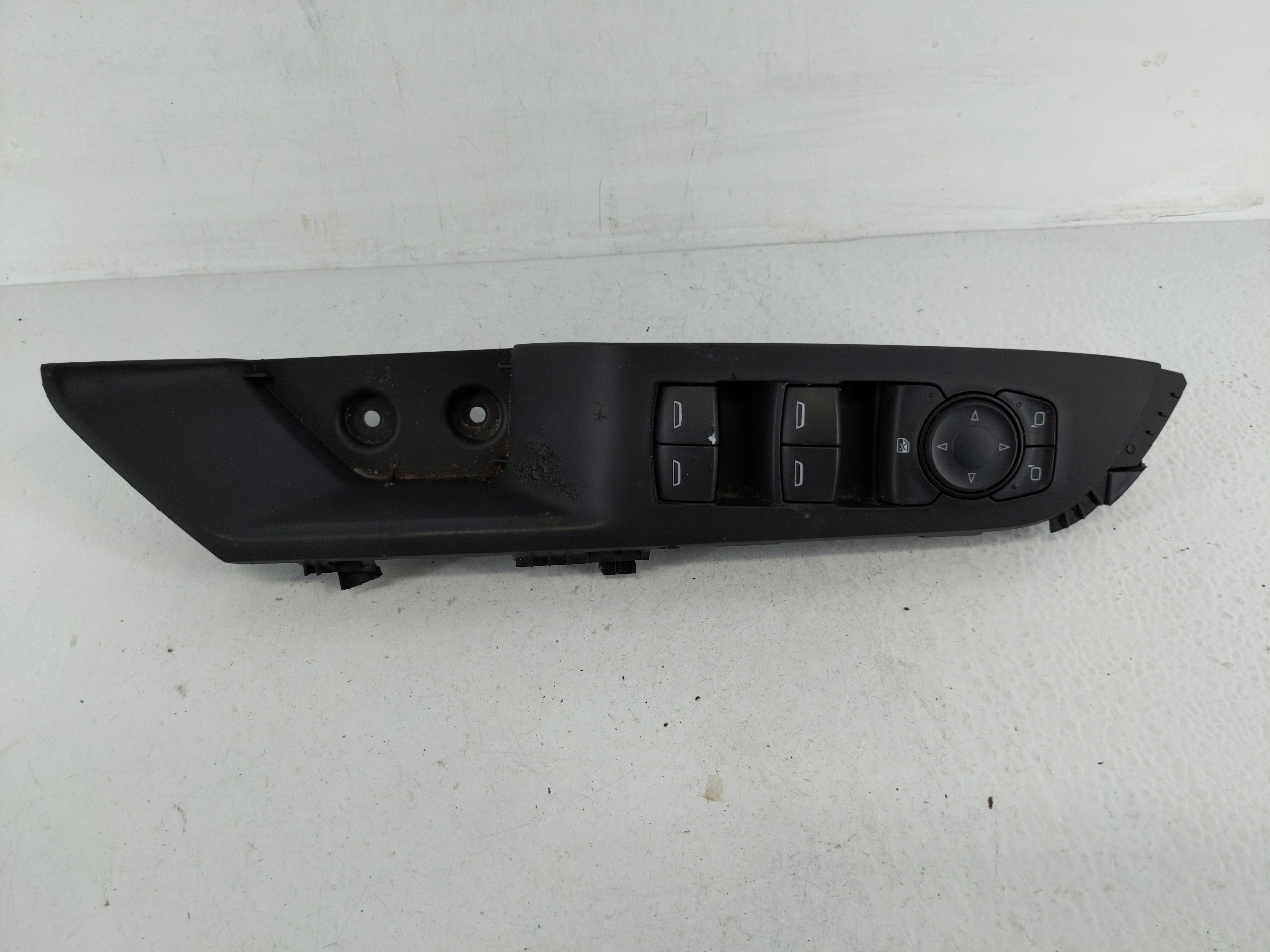 2017-2019 Gmc Acadia Driver Left Door Master Power Window Switch 1166666 - Oemusedautoparts1.com
