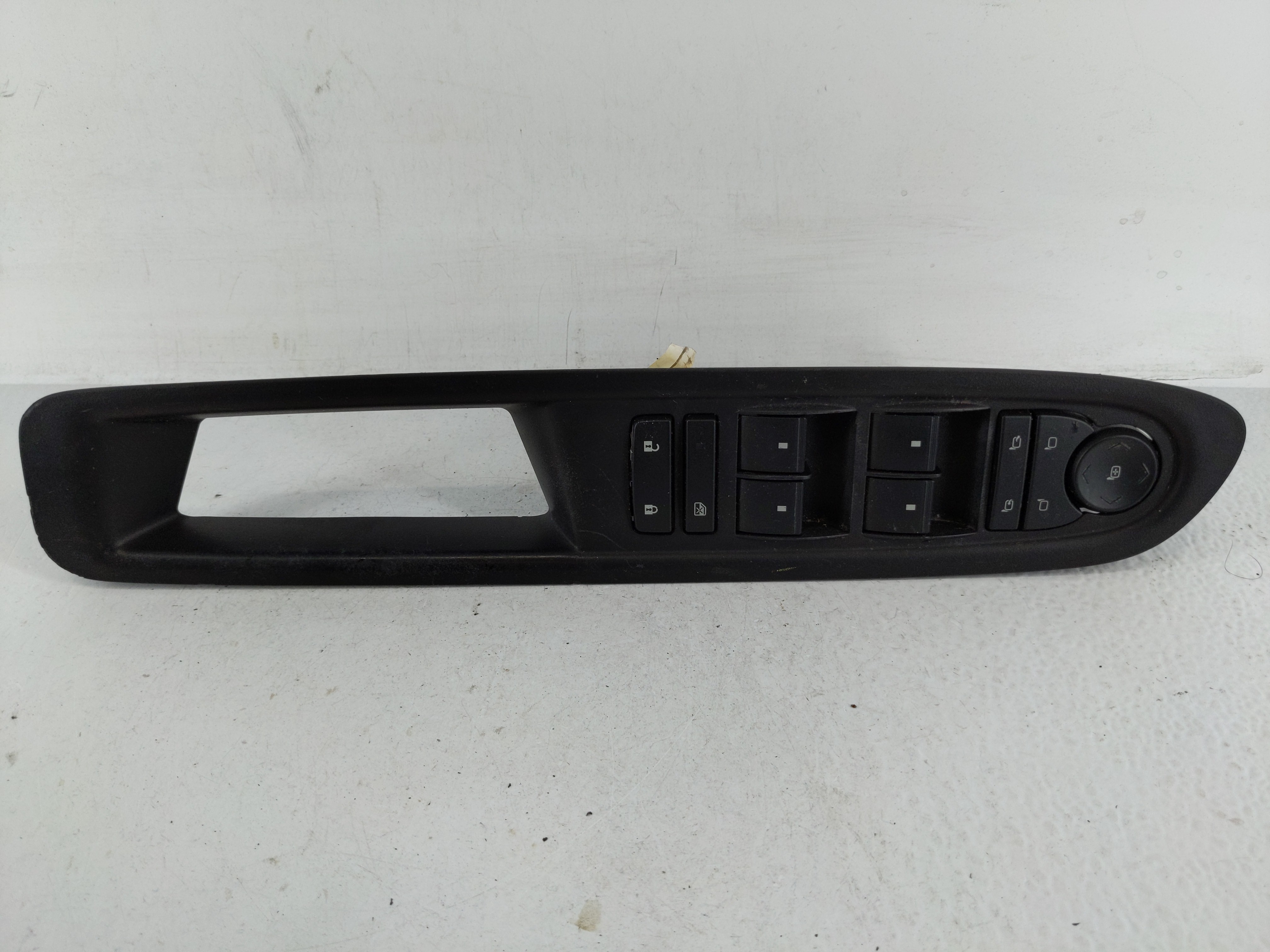 Picture of 2016 Chevrolet Traverse Driver Left Door Master Power Window Switch 1166673