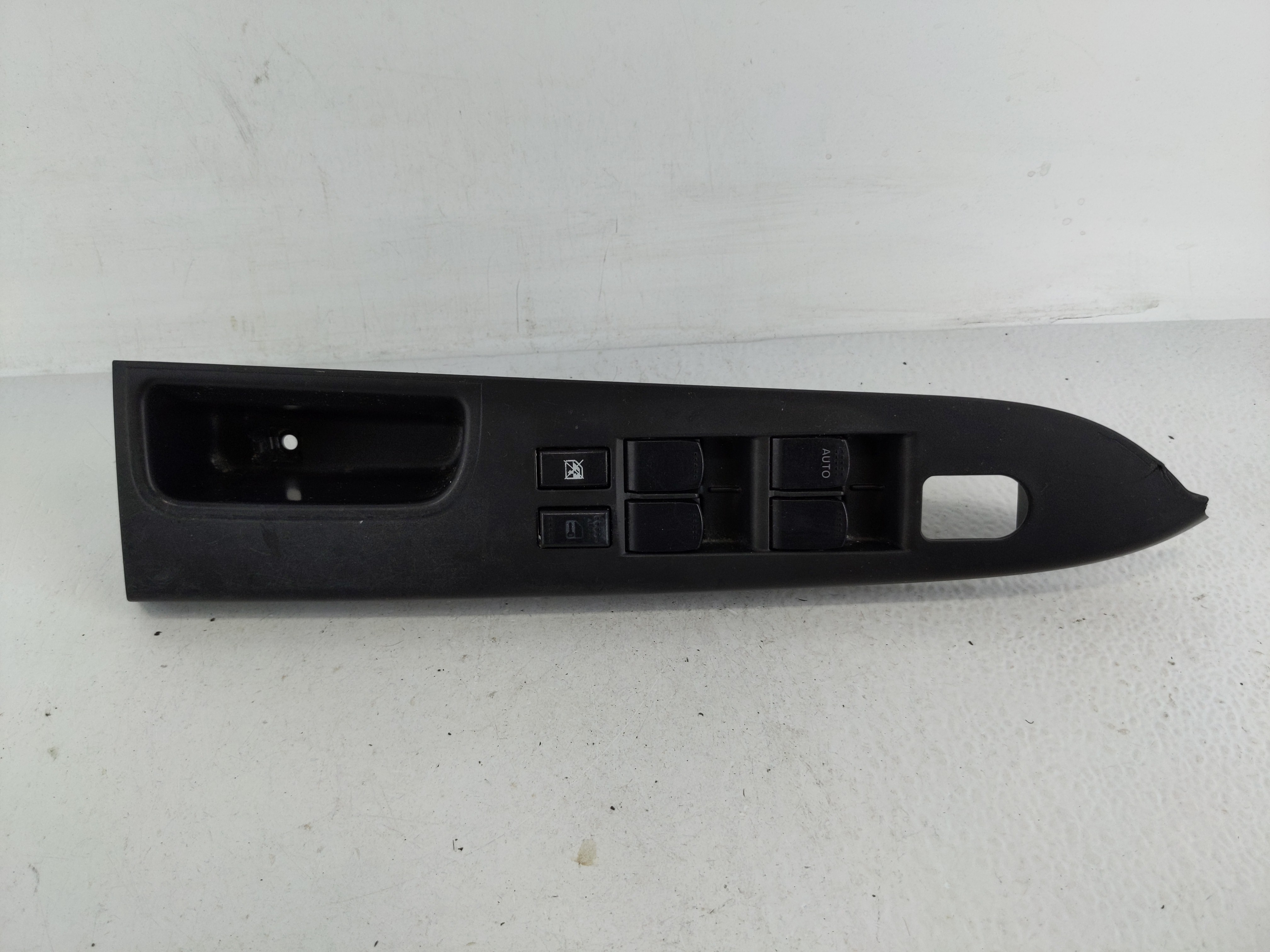 Suzuki Vitara Driver Left Door Master Power Window Switch 64j20 2347t 1166682 - Oemusedautoparts1.com
