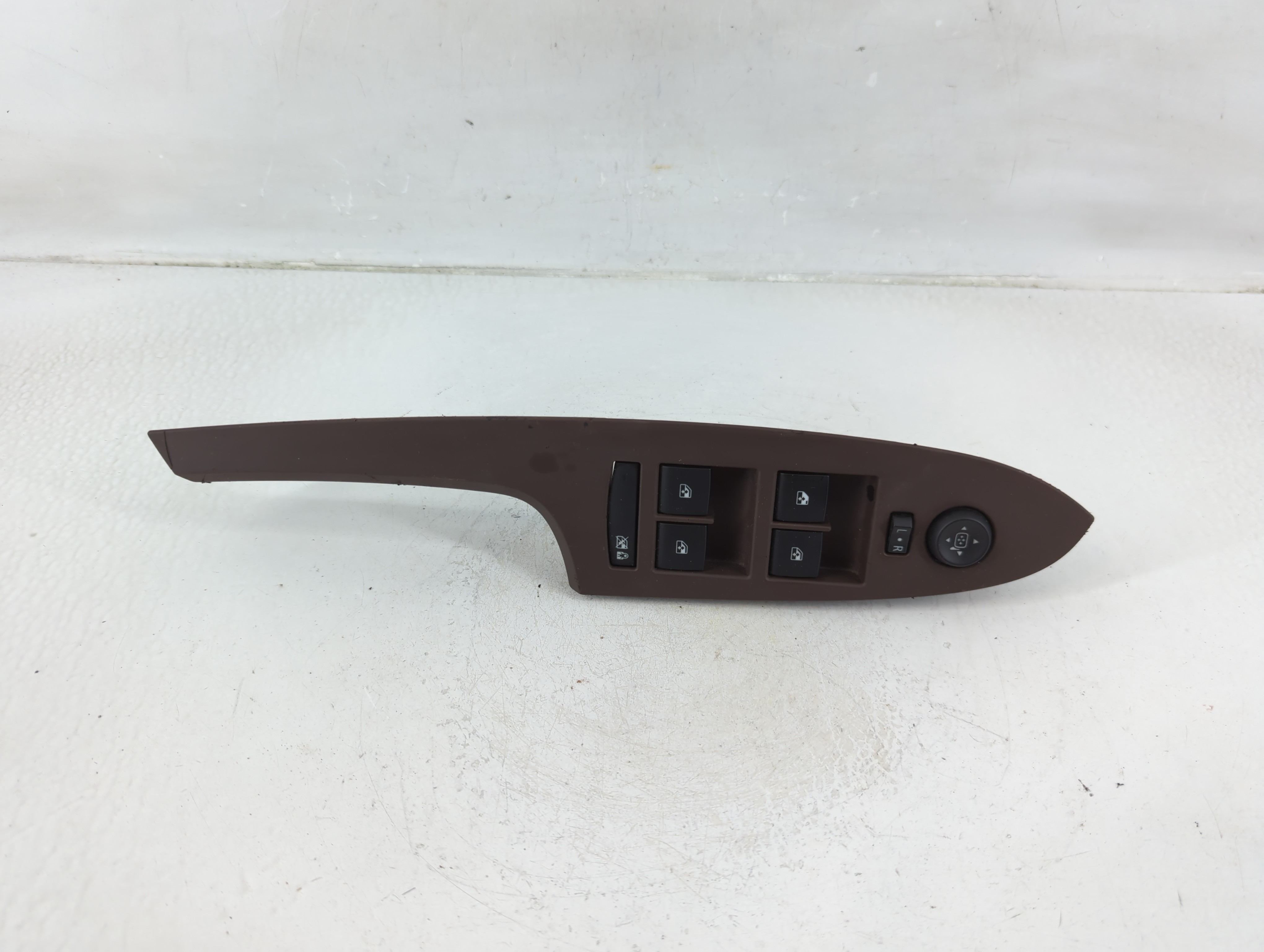 2014-2018 Cadillac Ats Driver Left Door Master Power Window Switch 1166685 - Oemusedautoparts1.com