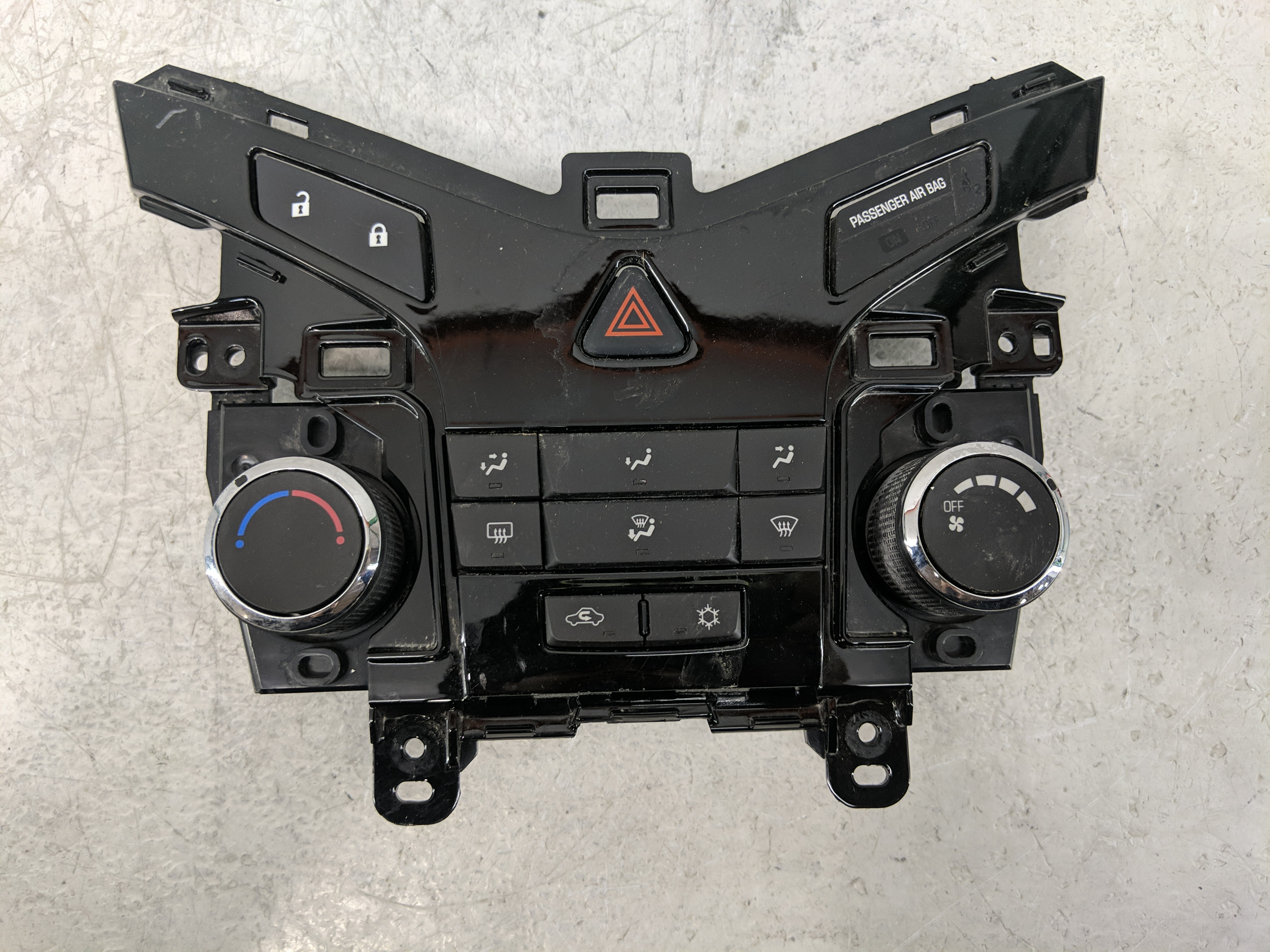 Picture of 2012-2016 Chevrolet Cruze Ac Heater Climate Control 95017054 1166716