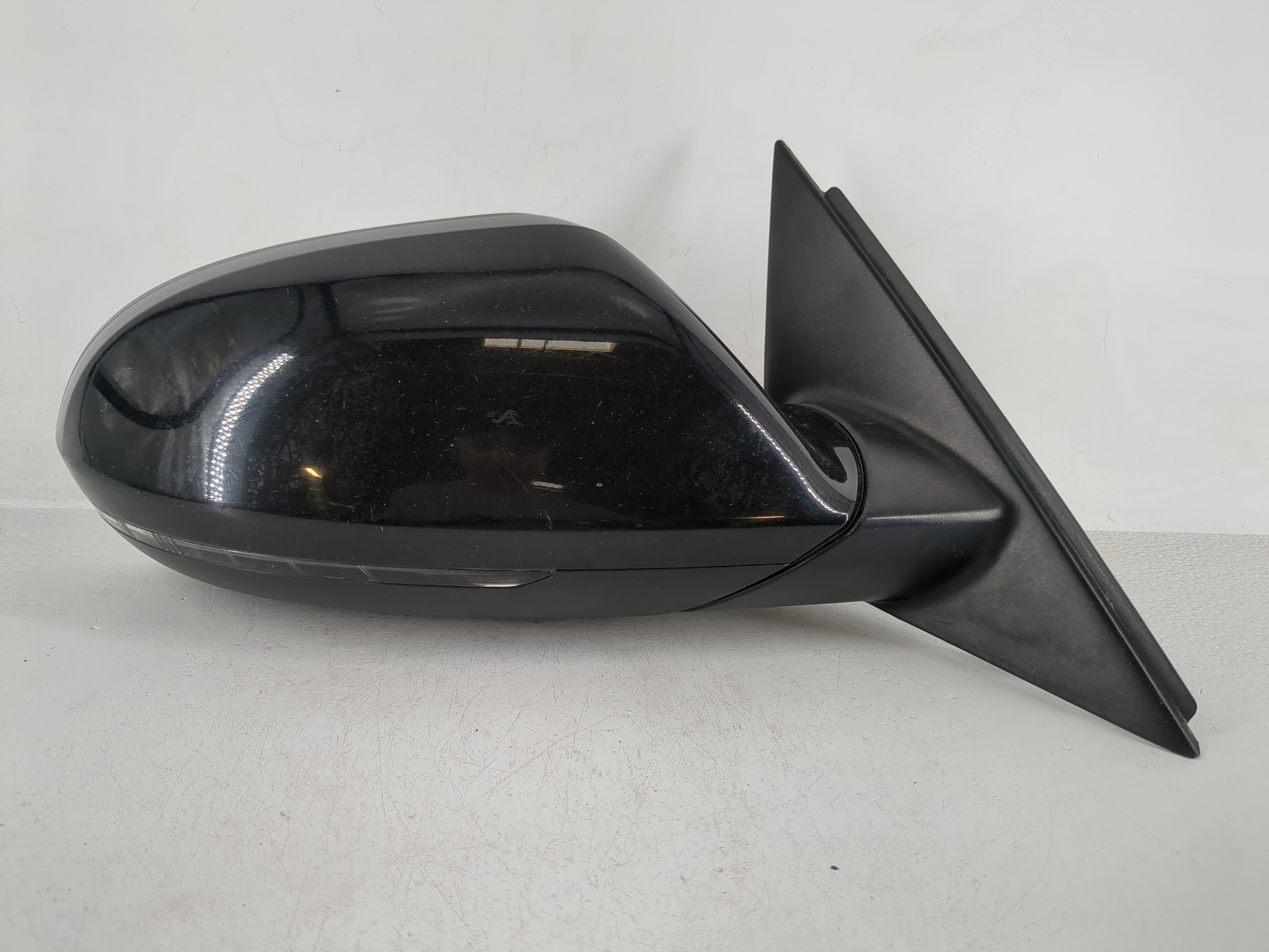 Picture of 2013-2016 Bmw 320i Passenger Right Side View Power Door Mirror Black 1166745