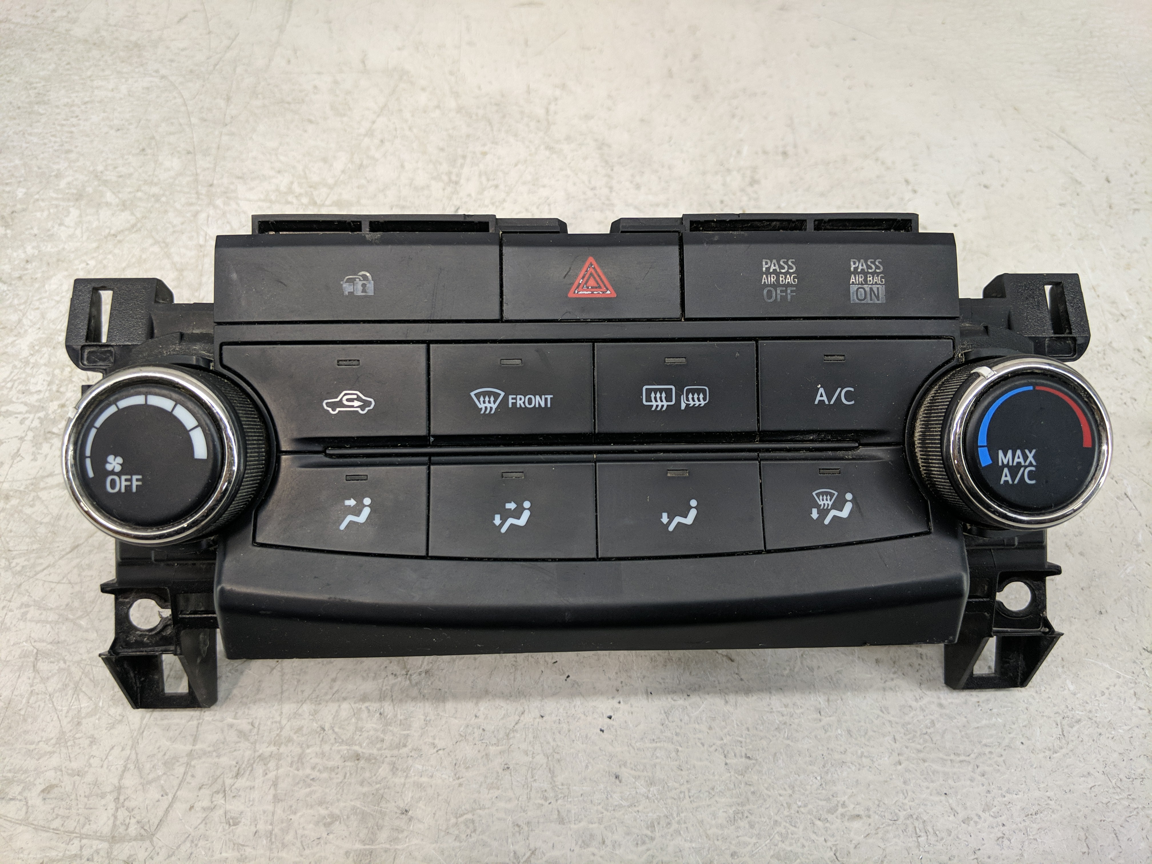 Picture of 2015-2017 Toyota Camry Ac Heater Climate Control 0662040255 1166751