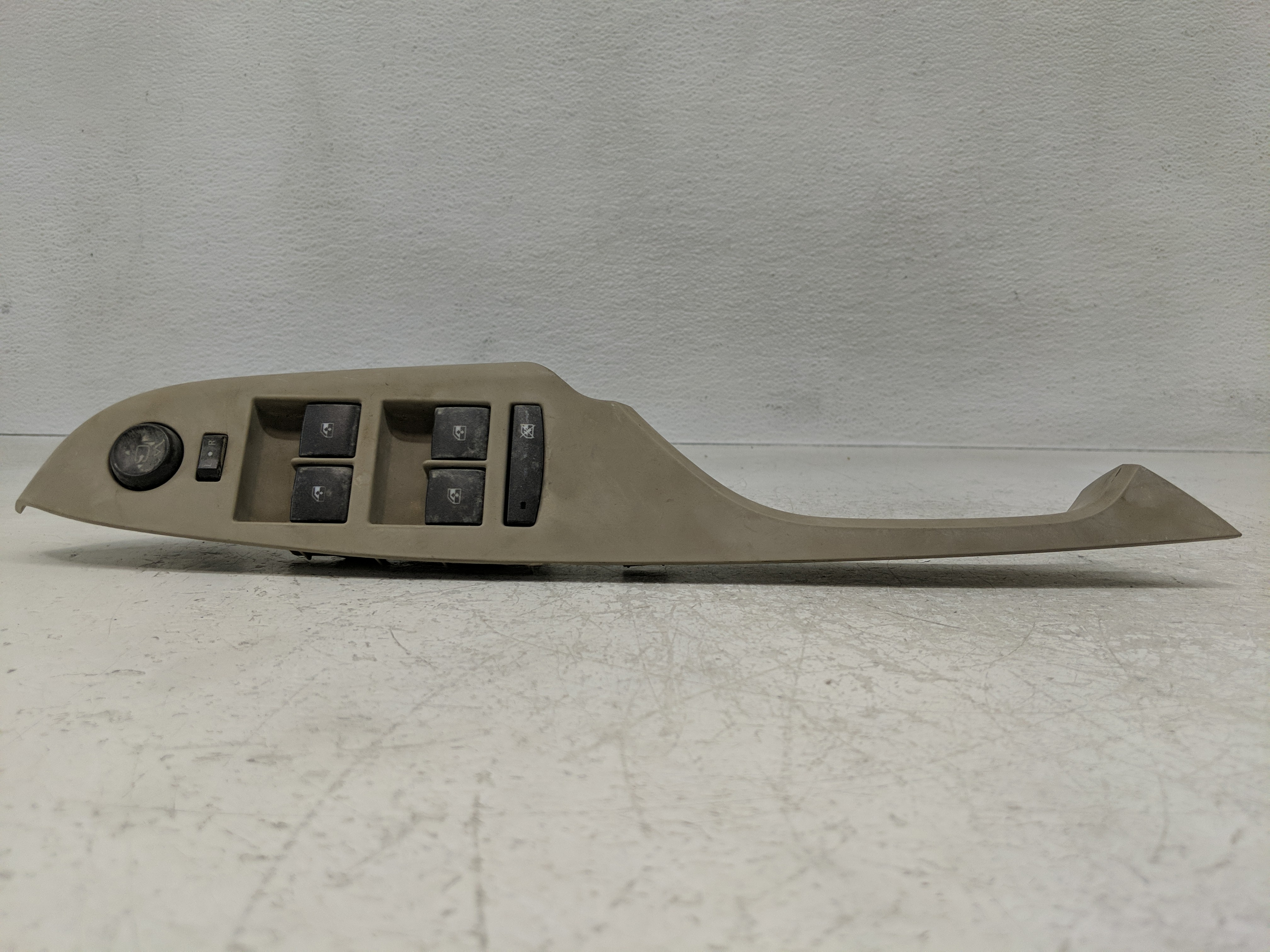 2010-2012 Cadillac Srx Driver Left Door Master Power Window Switch 1166806 - Oemusedautoparts1.com