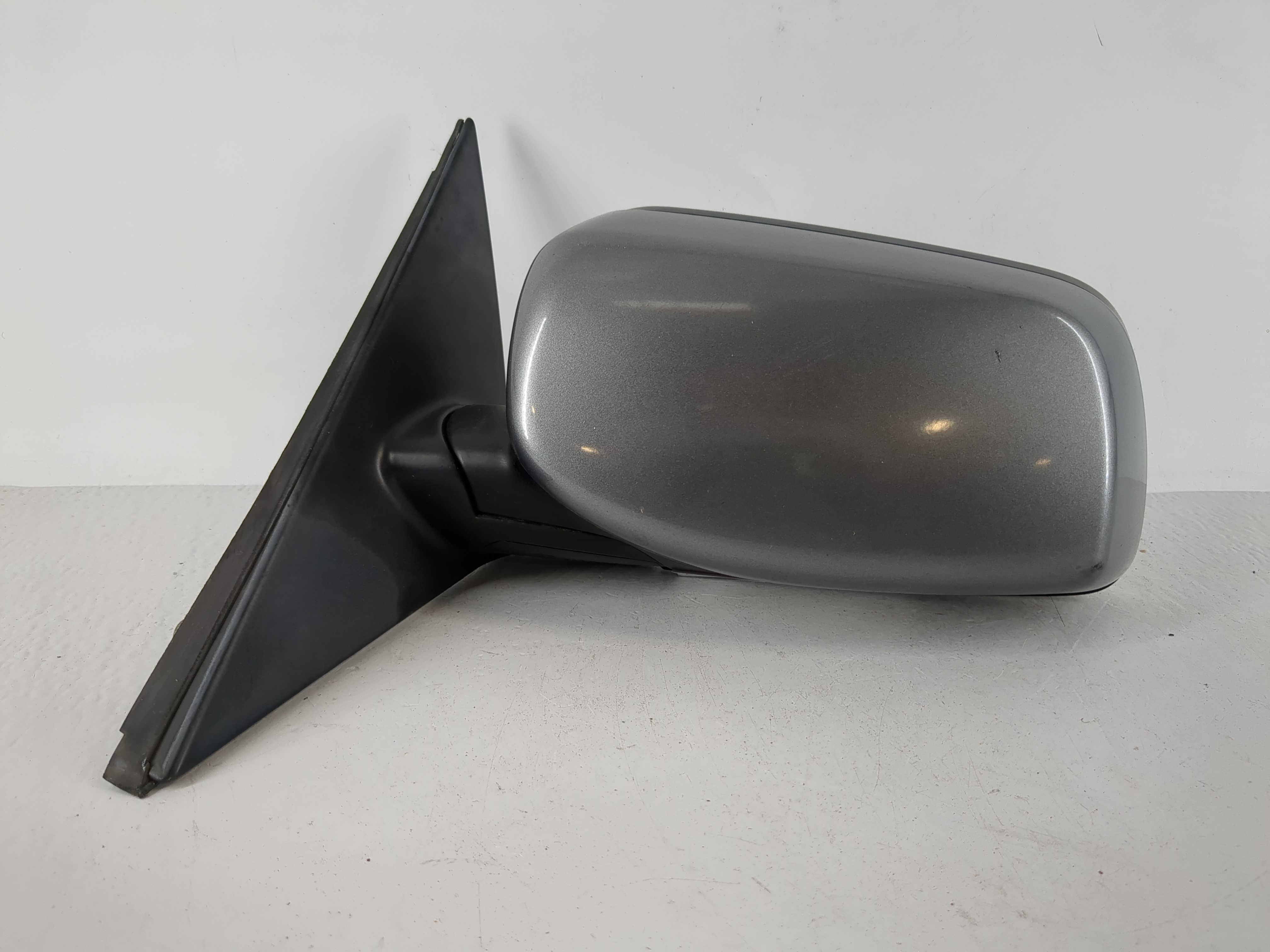 Picture of 2008-2010 Bmw 528i Driver Left Side View Power Door Mirror Gray 1166811