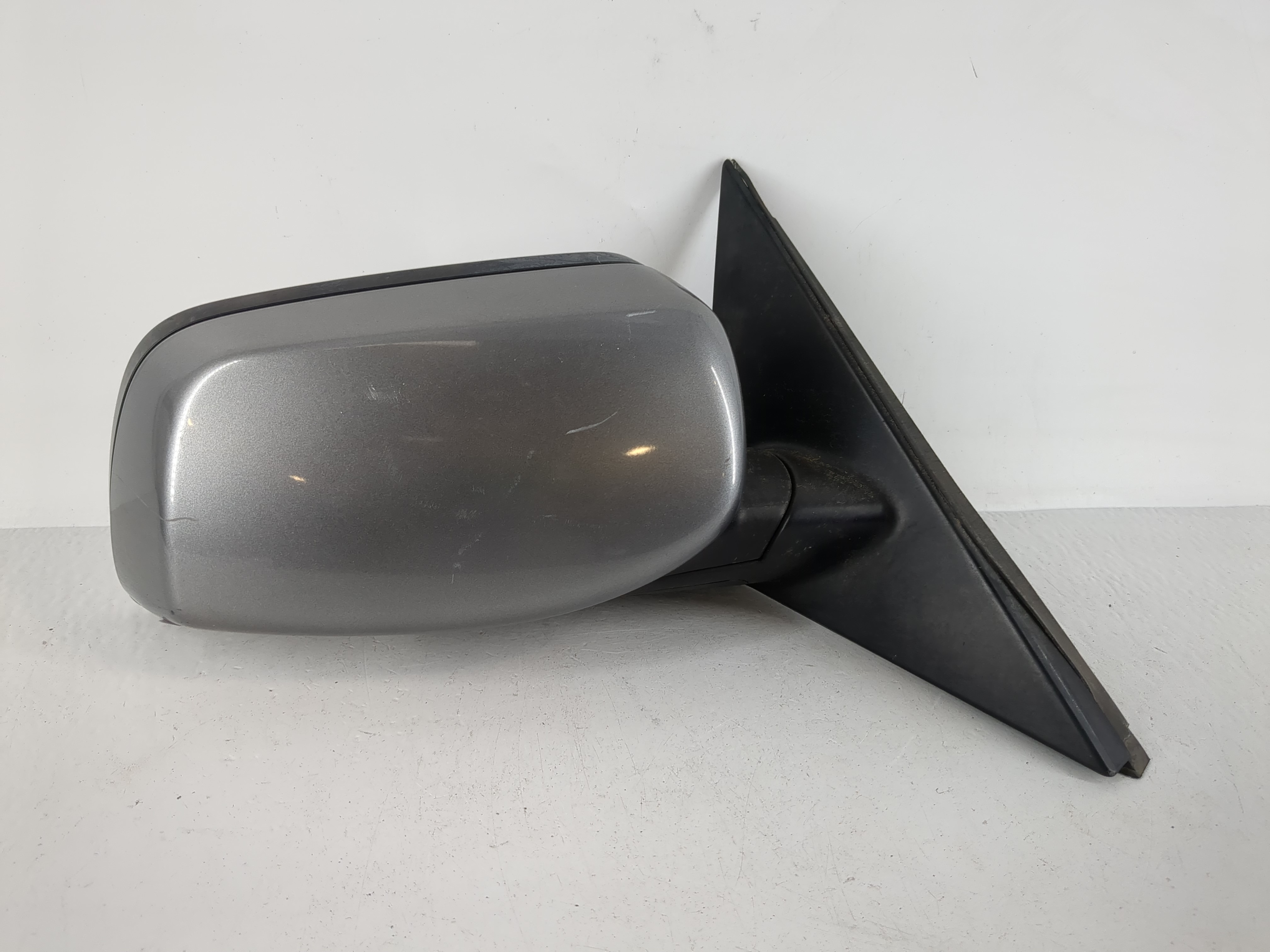 Picture of 2008-2010 Bmw 528i Passenger Right Side View Power Door Mirror Gray 1166822