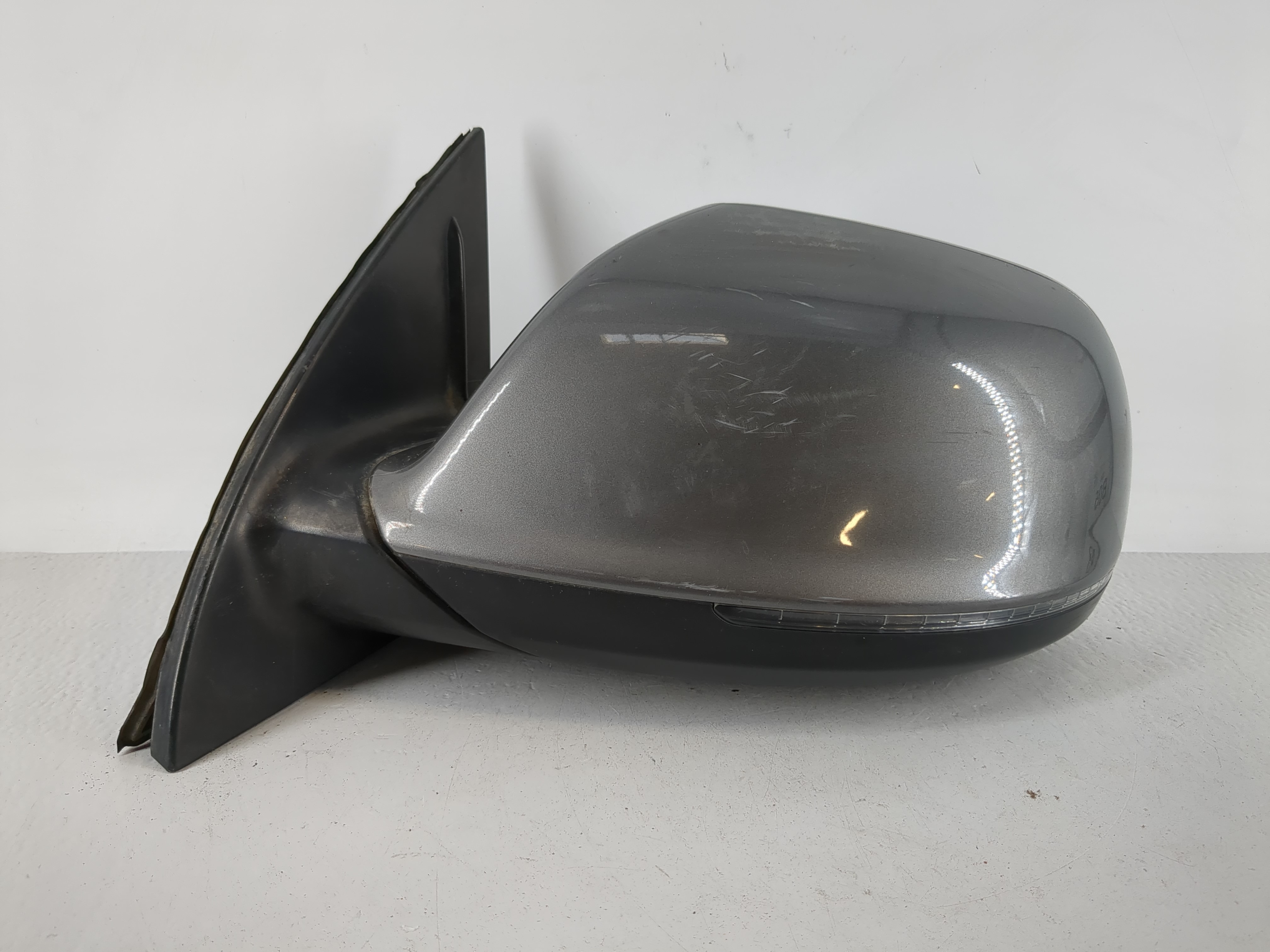Picture of 2010-2012 Audi Q7 Driver Left Side View Power Door Mirror Gray 1166866