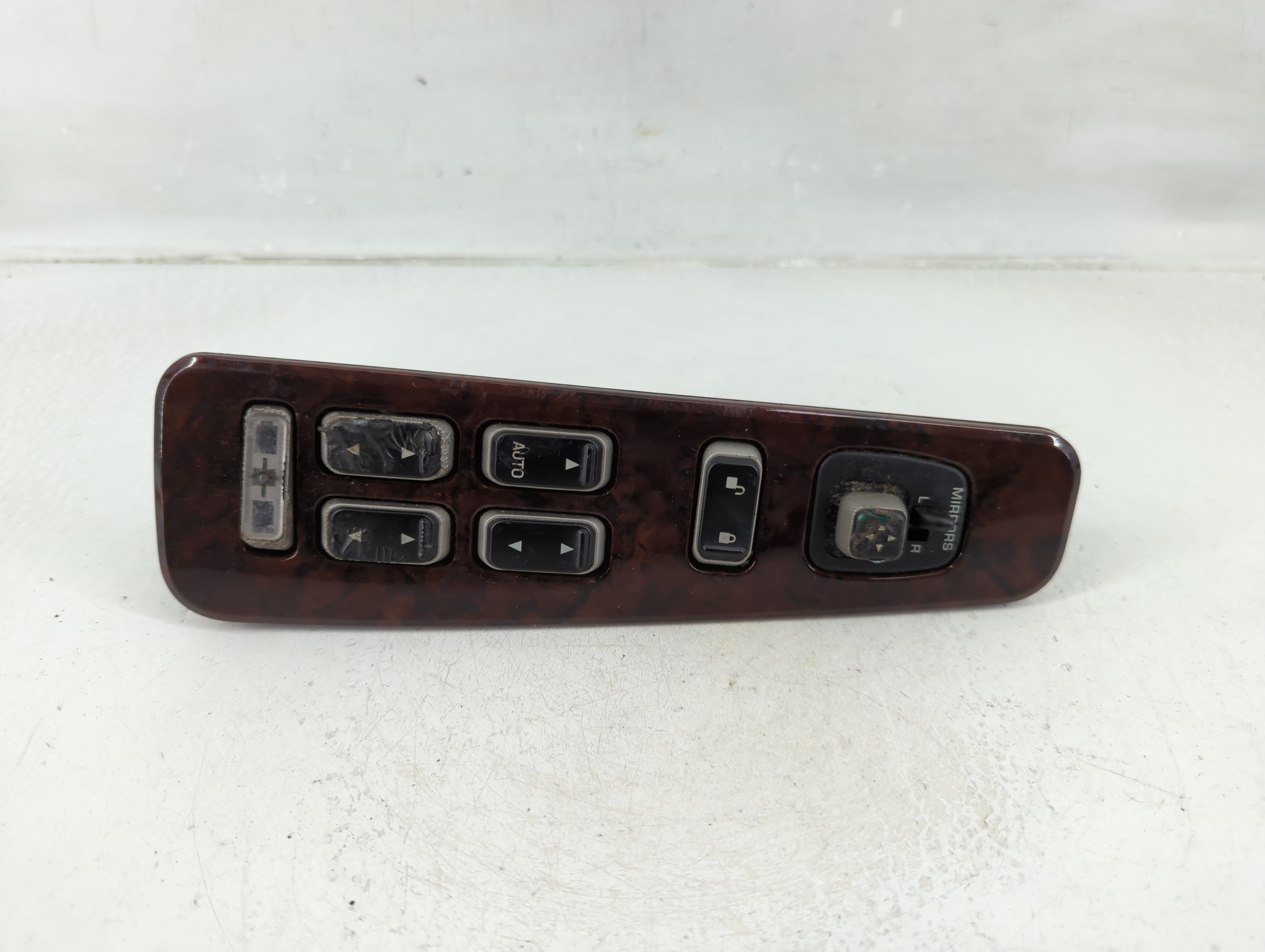 Picture of 2003-2007 Lincoln Town Car Driver Left Door Master Power Window Switch 1166898