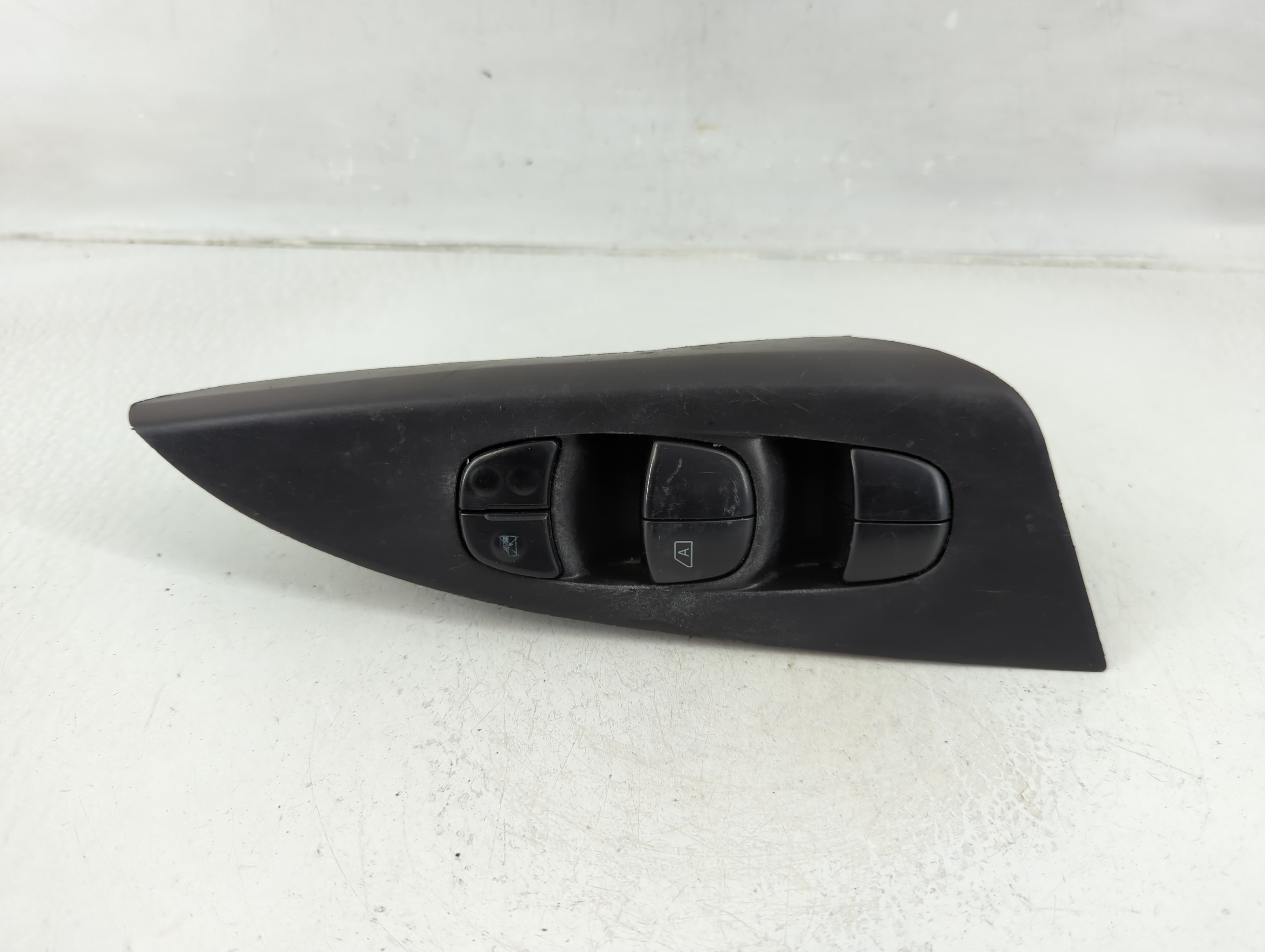 Picture of 2013-2019 Nissan Sentra Driver Left Door Master Power Window Switch 1166899