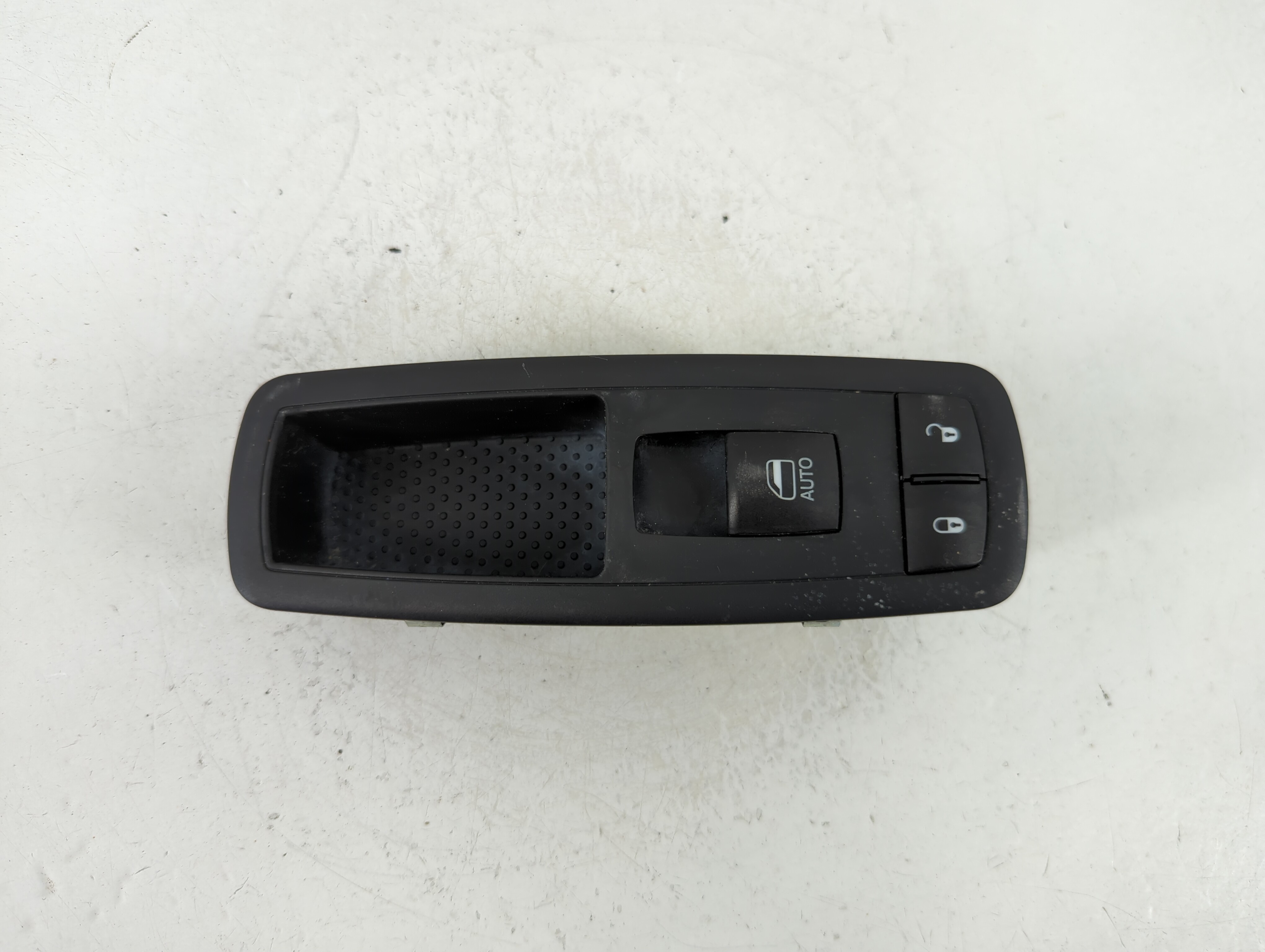 Picture of Jeep Cherokee Driver Left Door Master Power Window Switch 1166906