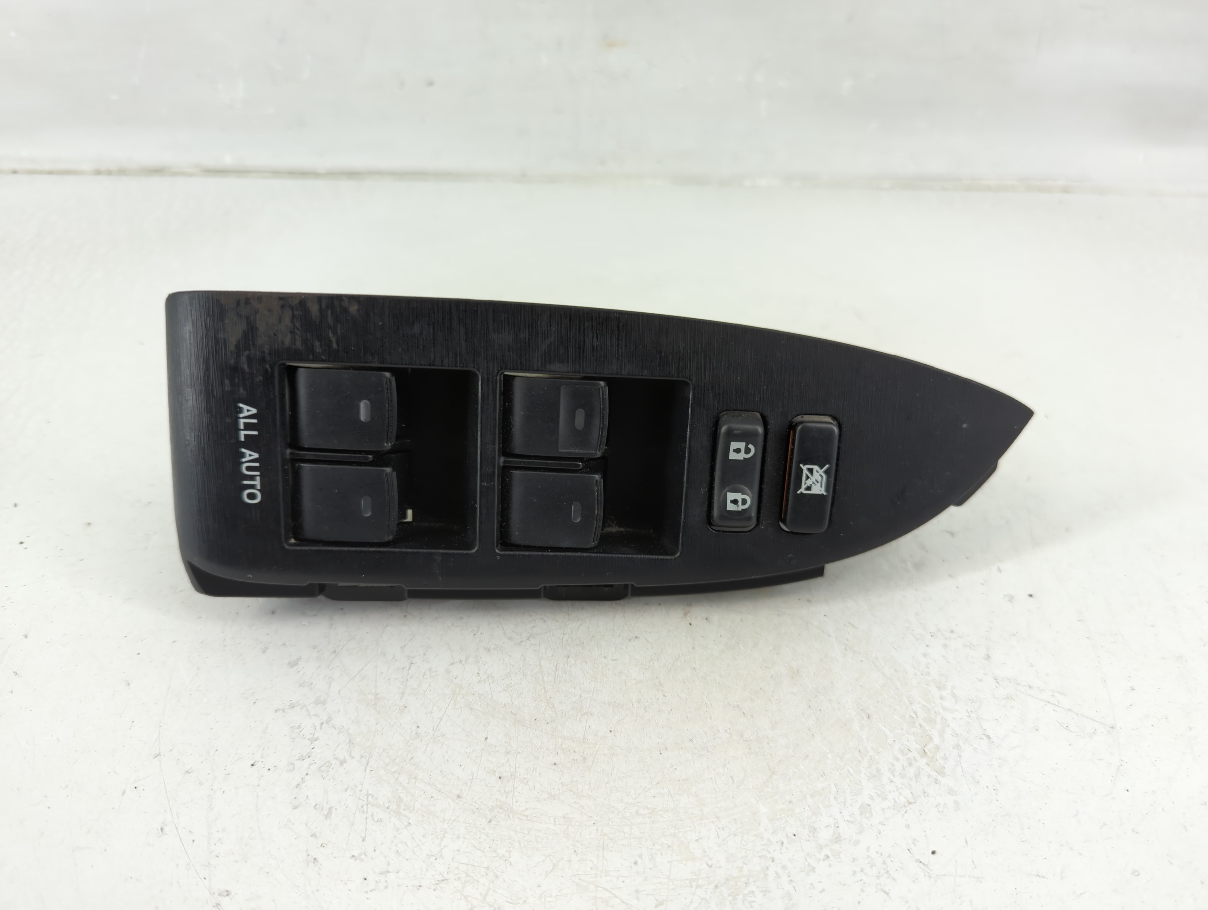 Picture of 2015-2015 Toyota Prius Driver Left Door Master Power Window Switch 1166913