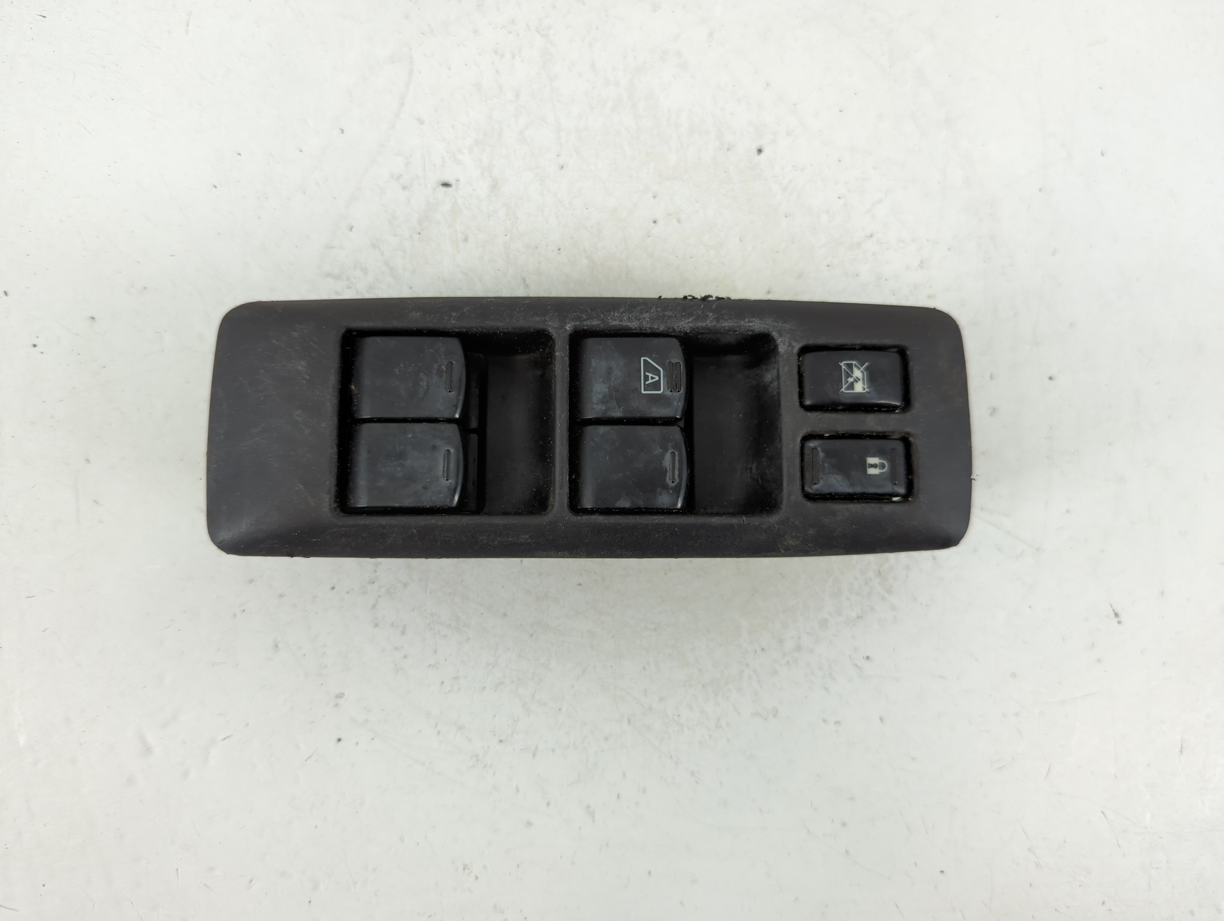 Picture of 2008-2010 Nissan Rogue Driver Left Door Master Power Window Switch 1166915