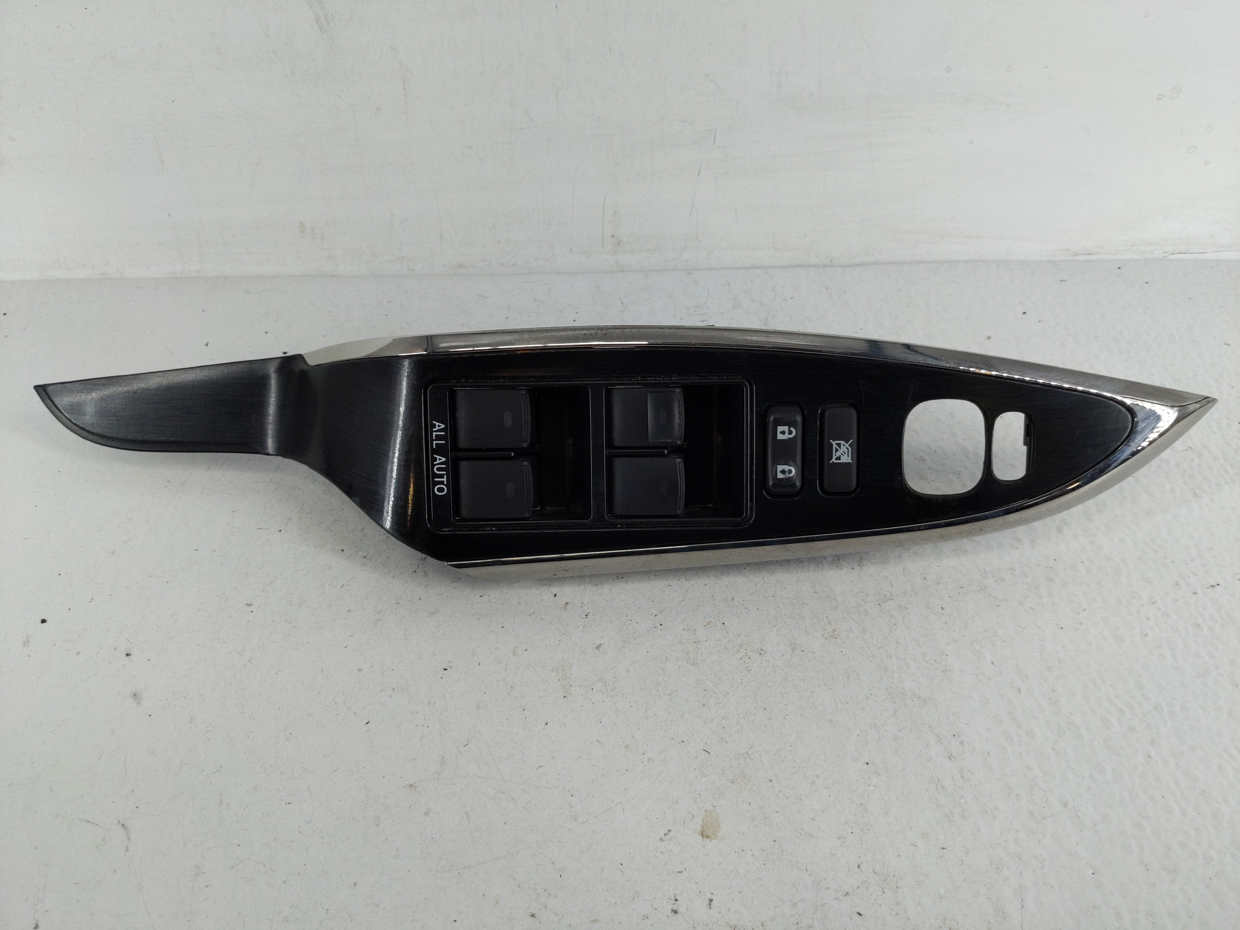 Picture of 2013-2018 Toyota Avalon Driver Left Door Master Power Window Switch 1166936
