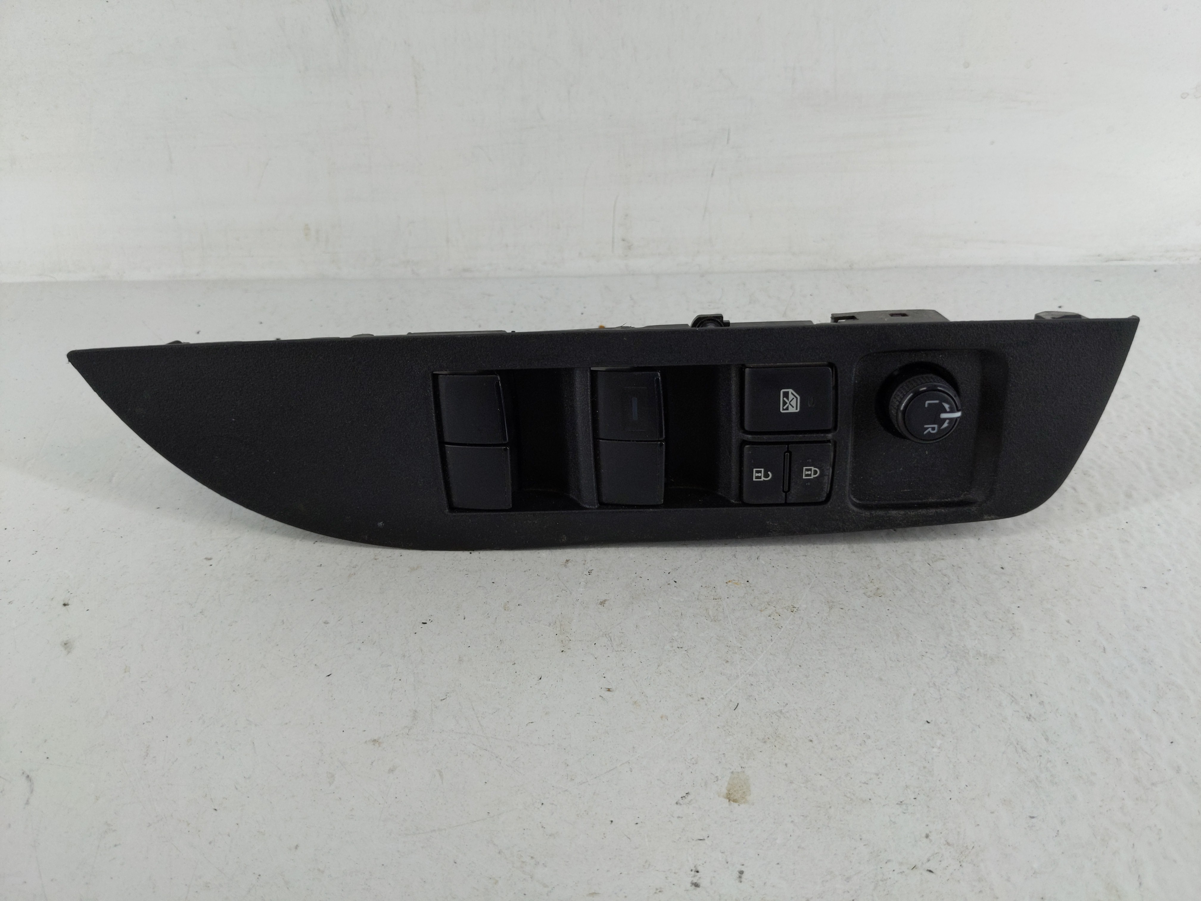 Picture of Toyota Corolla Driver Left Door Master Power Window Switch 74232-02b10 1166937