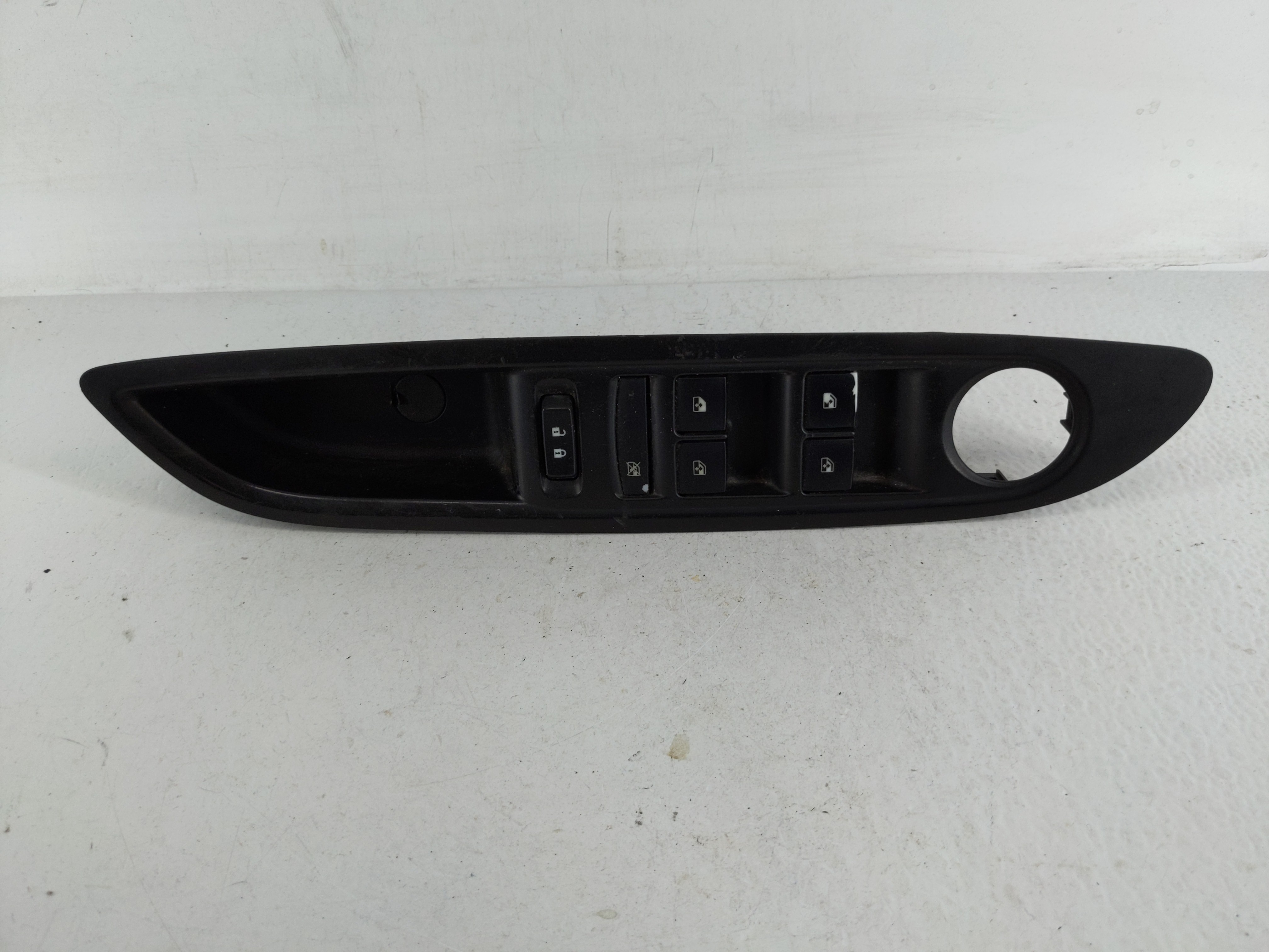 Picture of 2013-2016 Buick Encore Driver Left Door Master Power Window Switch 1166939