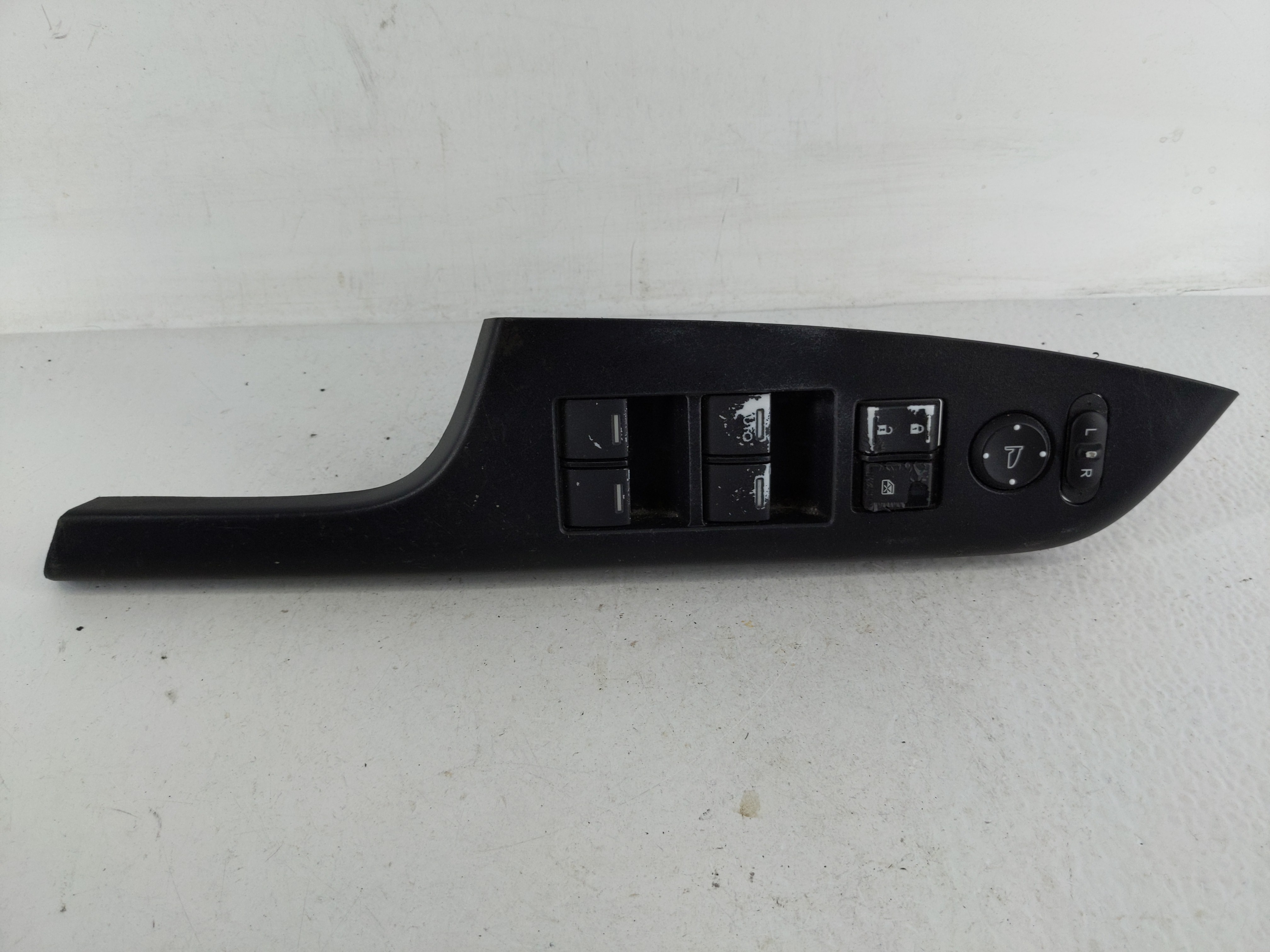 Picture of 2014-2016 Honda Cr-v Driver Left Door Master Power Window Switch 1166941