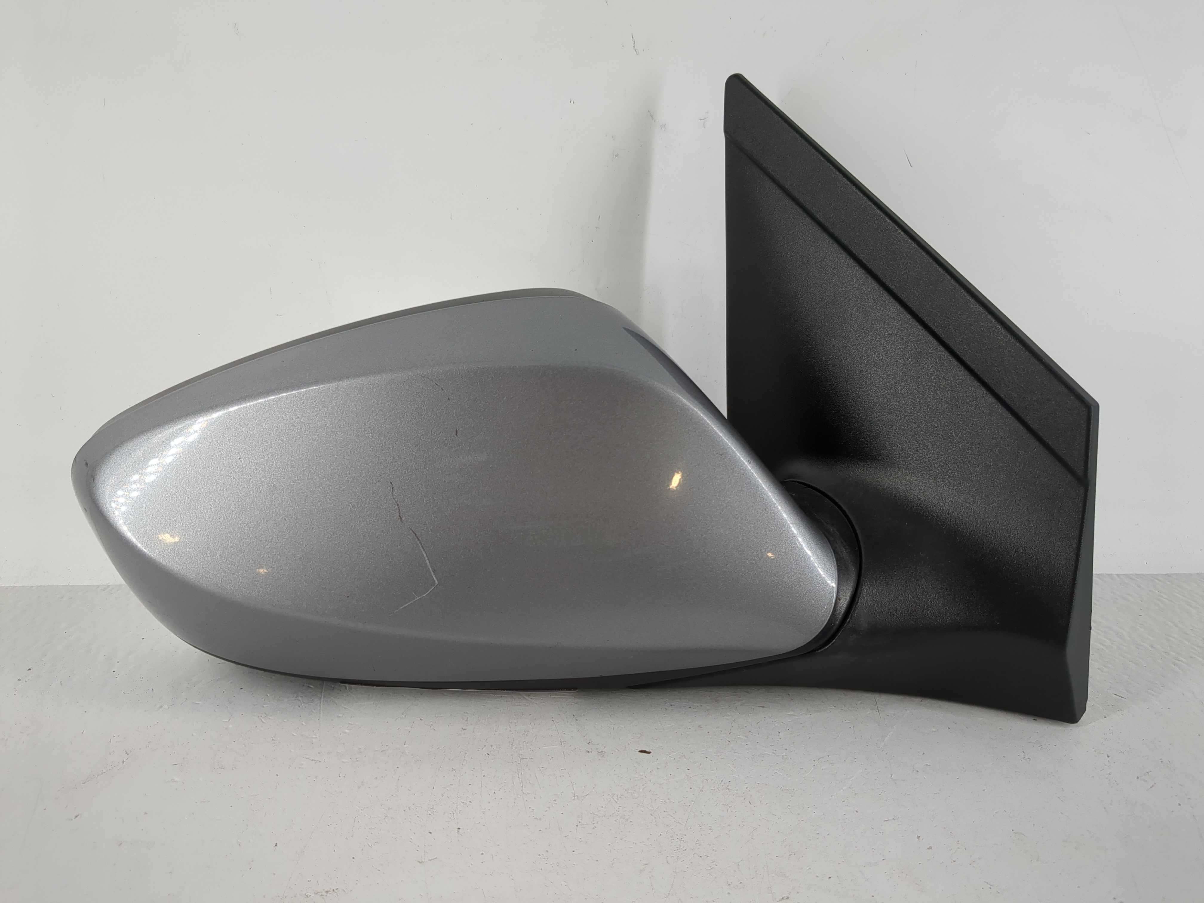 Picture of 2014-2017 Hyundai Elantra Gt Passenger Right Side View Power Door Mirror 1166981