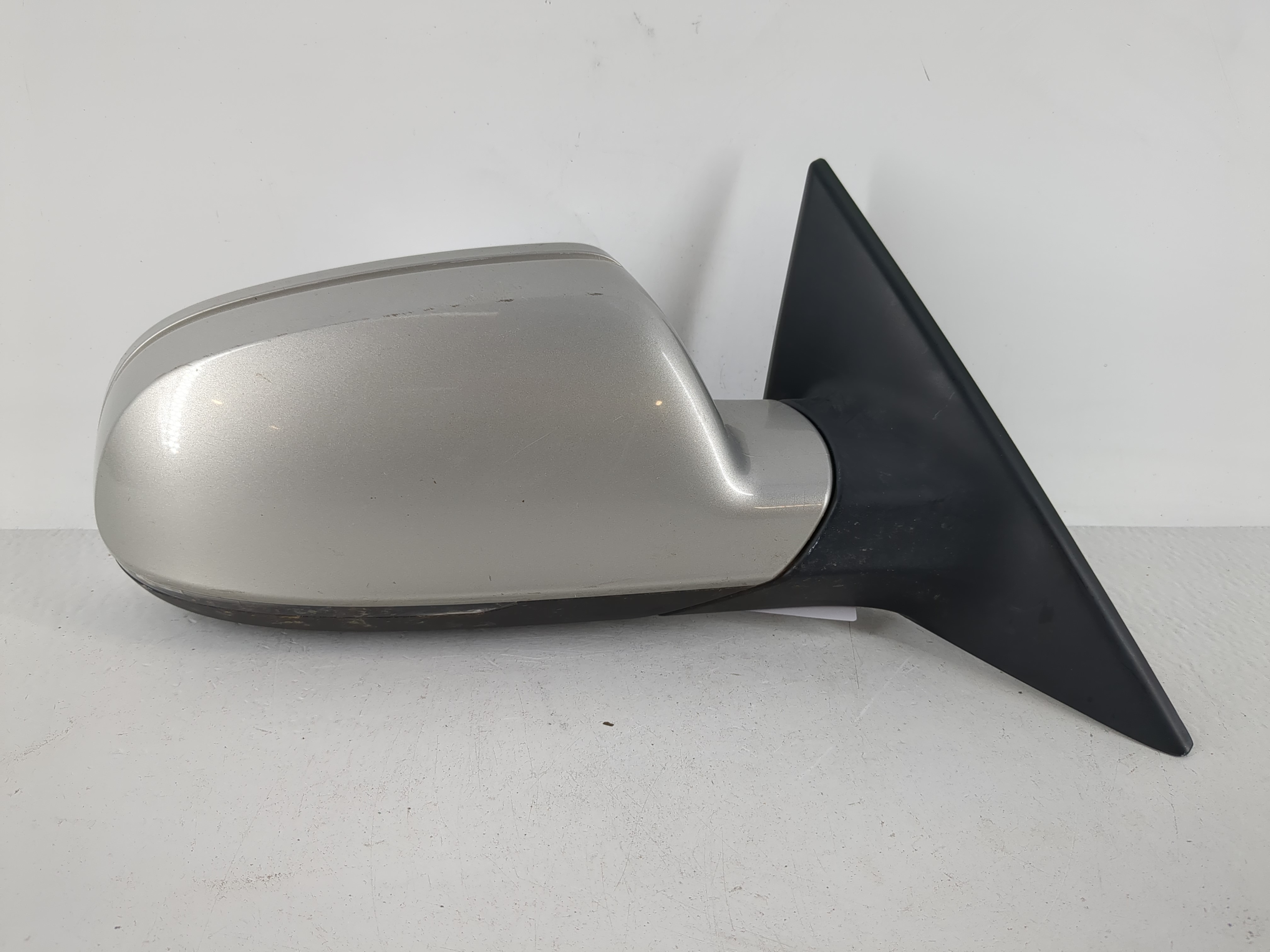 Picture of 2008-2014 Audi A5 Passenger Right Side View Power Door Mirror Silver 1166984