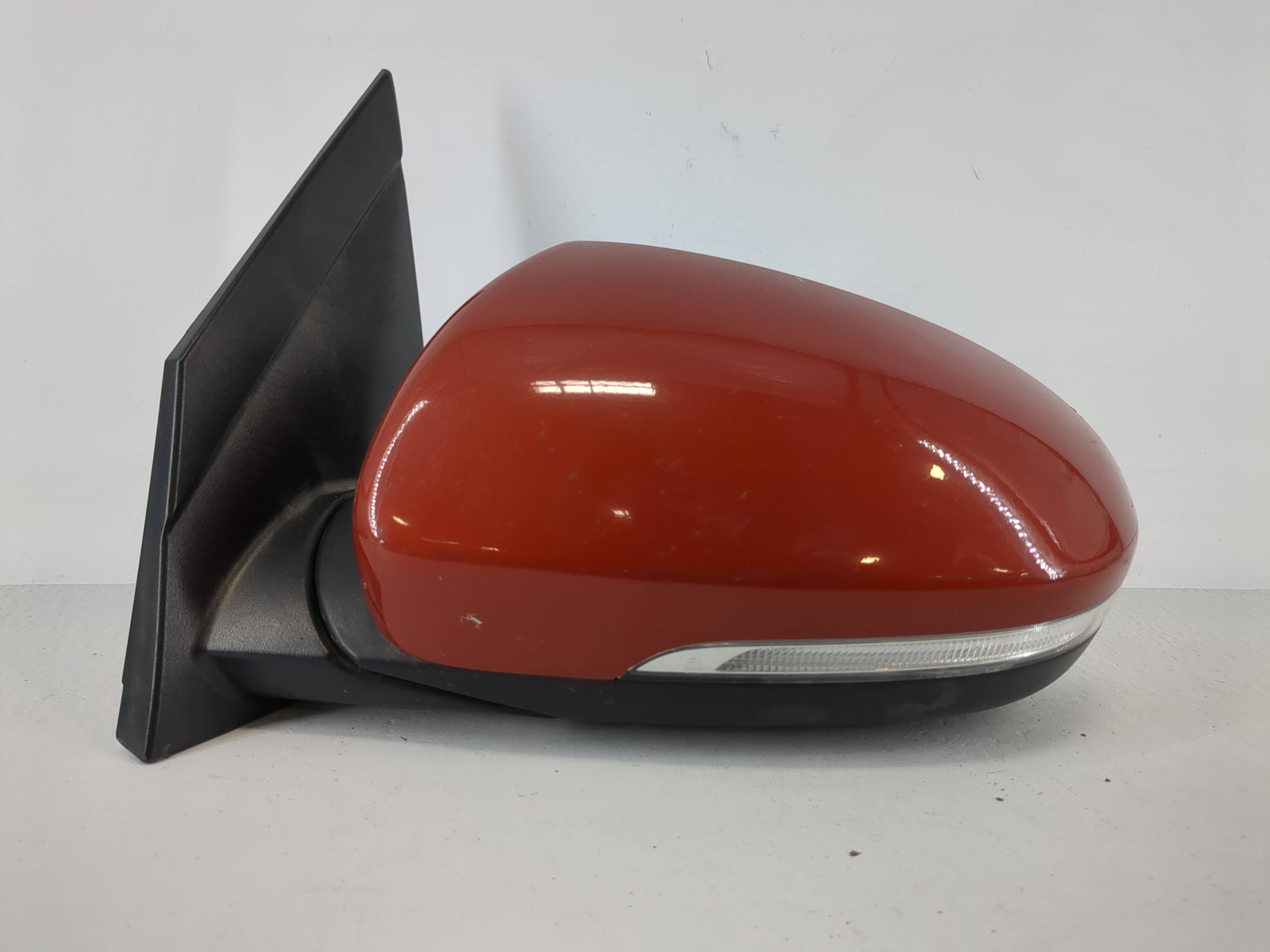 Picture of 2016-2018 Hyundai Tucson Driver Left Side View Power Door Mirror Rust 1167127