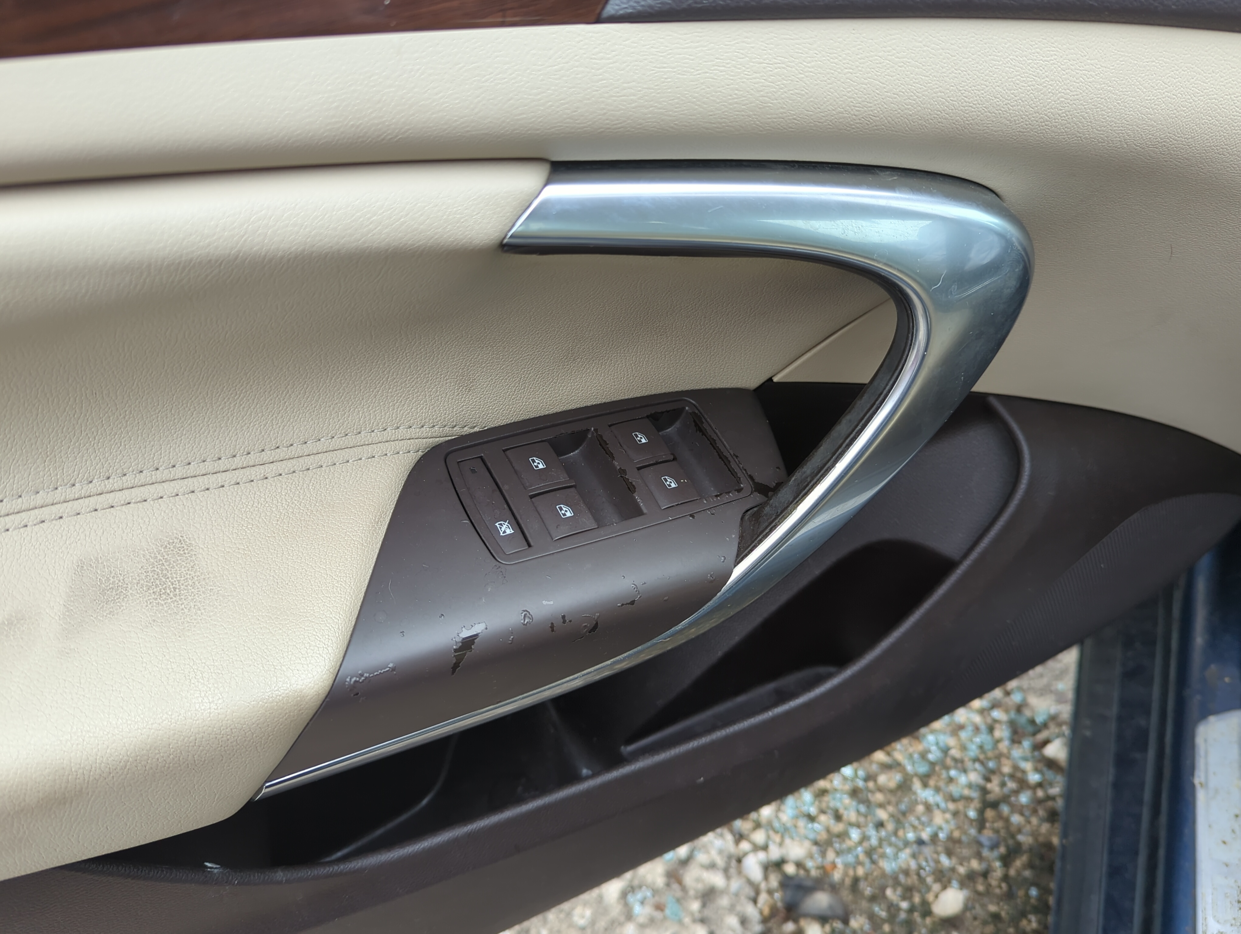 Picture of 2011-2011 Buick Regal Driver Left Door Master Power Window Switch 1167438