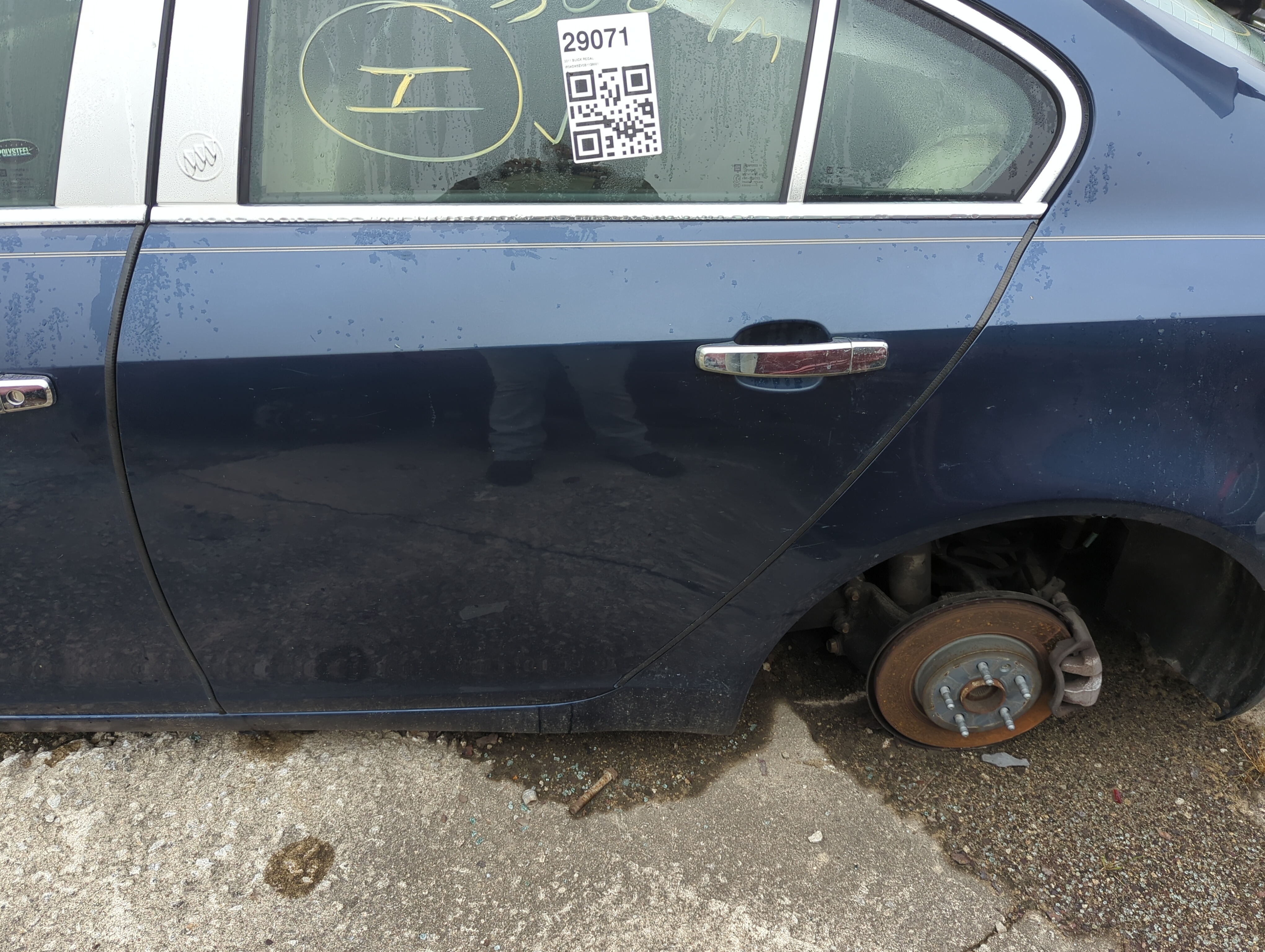 2011-2011 Buick Regal Driver Rear Door Oem 1167479 - Oemusedautoparts1.com