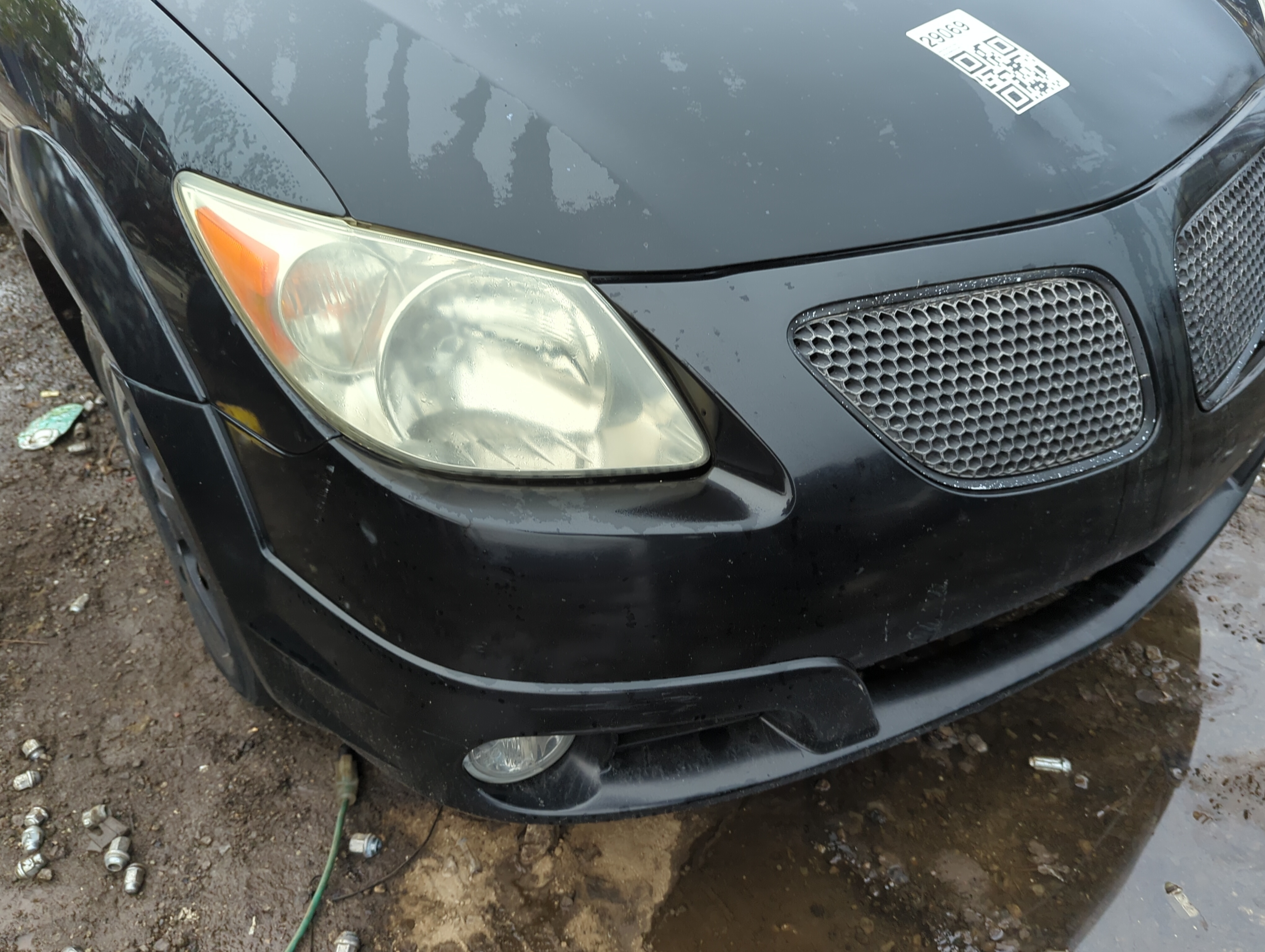 2005-2008 Pontiac Vibe Front Bumper - Oem 1167557 - Oemusedautoparts1.com