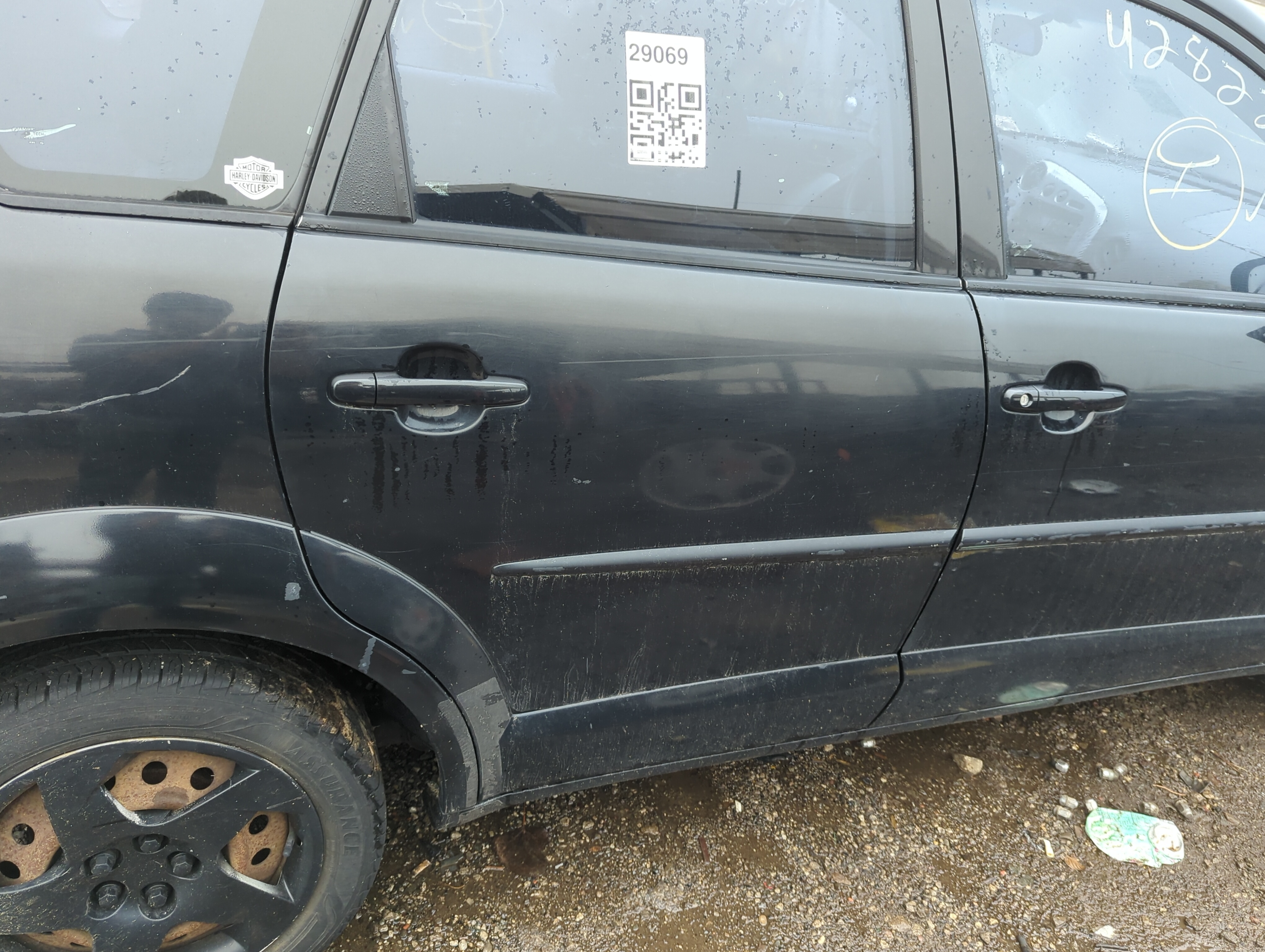 2003-2008 Pontiac Vibe Passenger Rear Door Oem 1167730 - Oemusedautoparts1.com