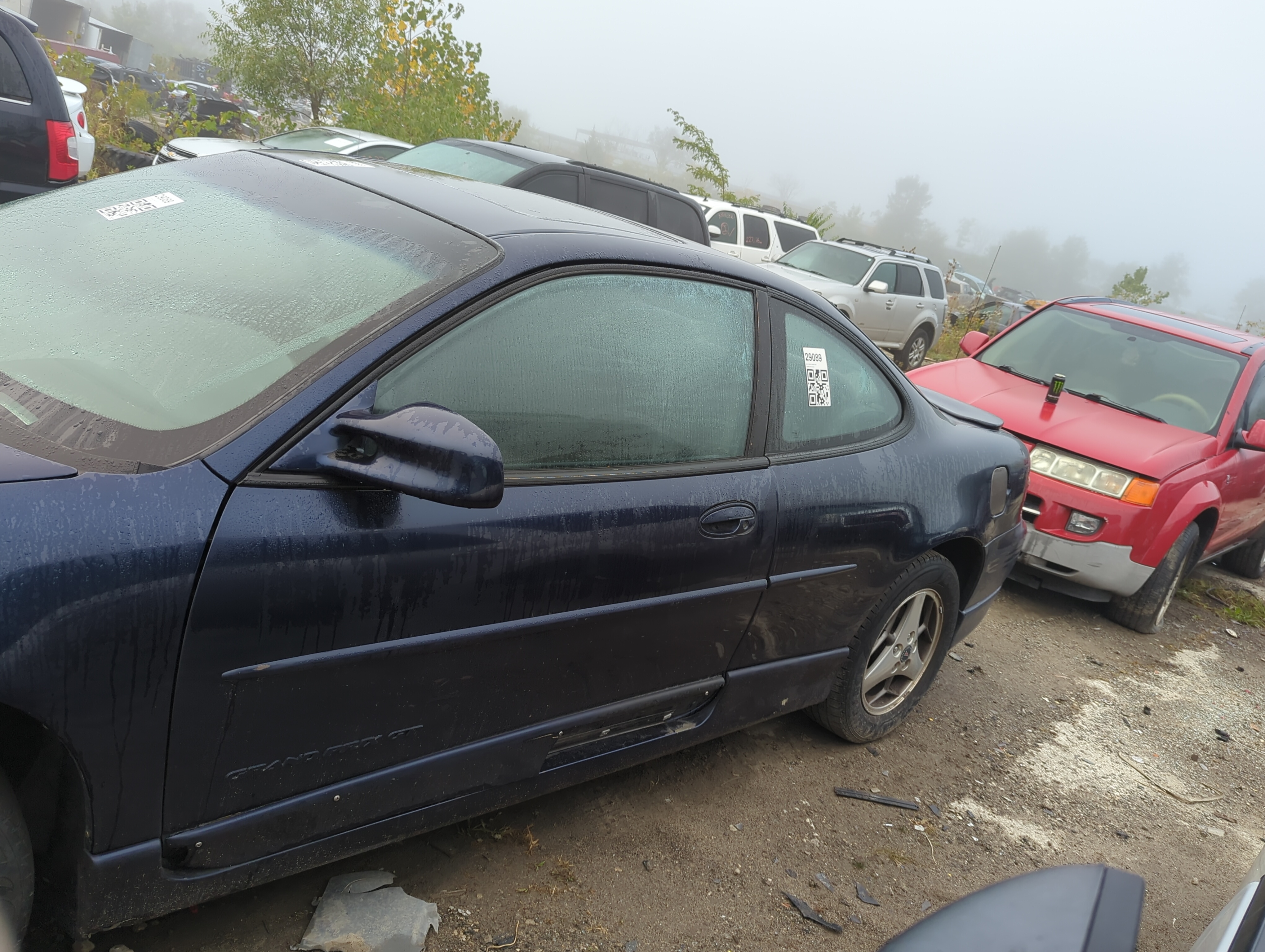 1997-2002 Pontiac Grand Prix Driver Front Door Oem 1167993 - Oemusedautoparts1.com