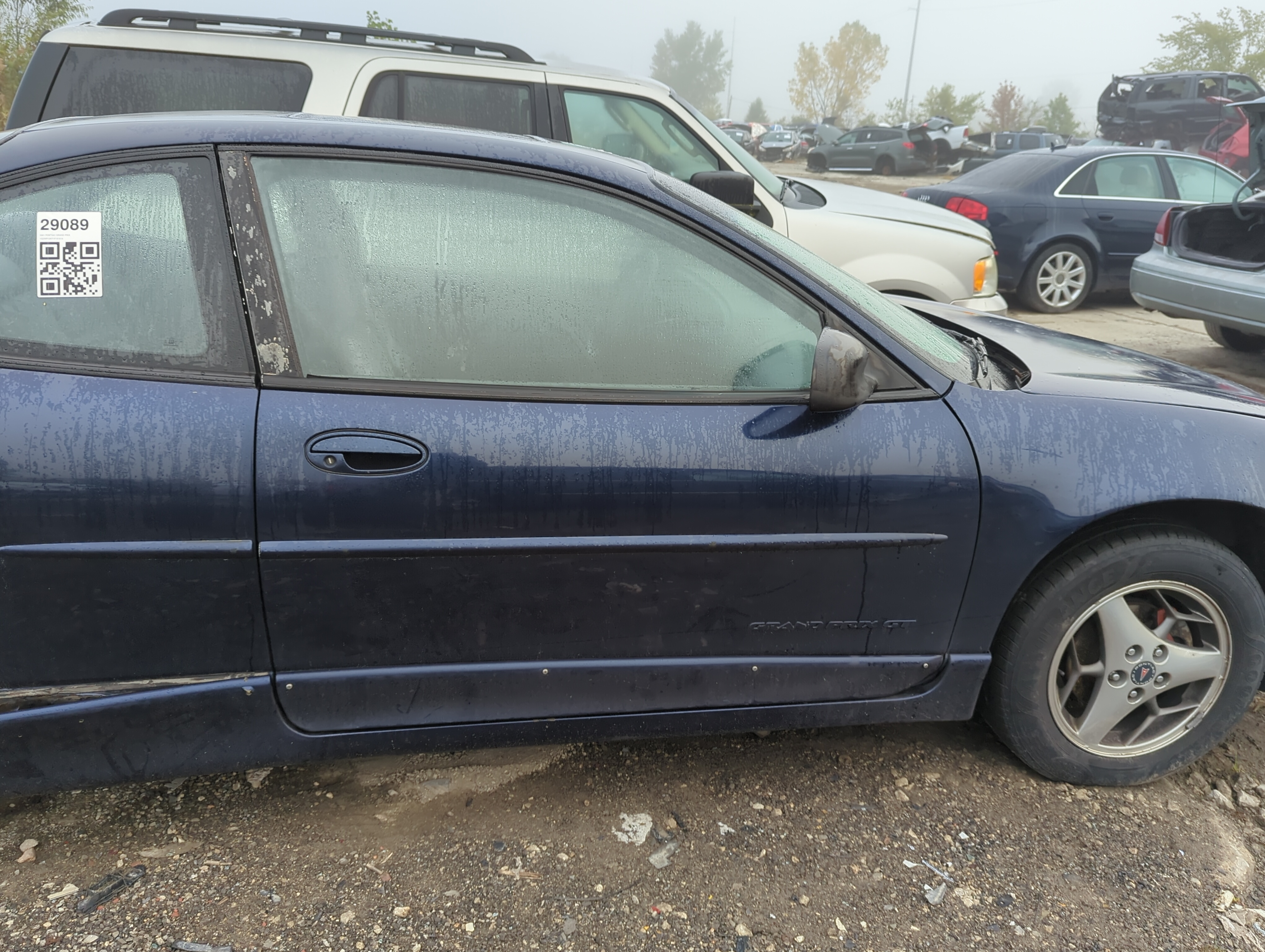 1997-2002 Pontiac Grand Prix Passenger Front Door Oem 1168068 - Oemusedautoparts1.com