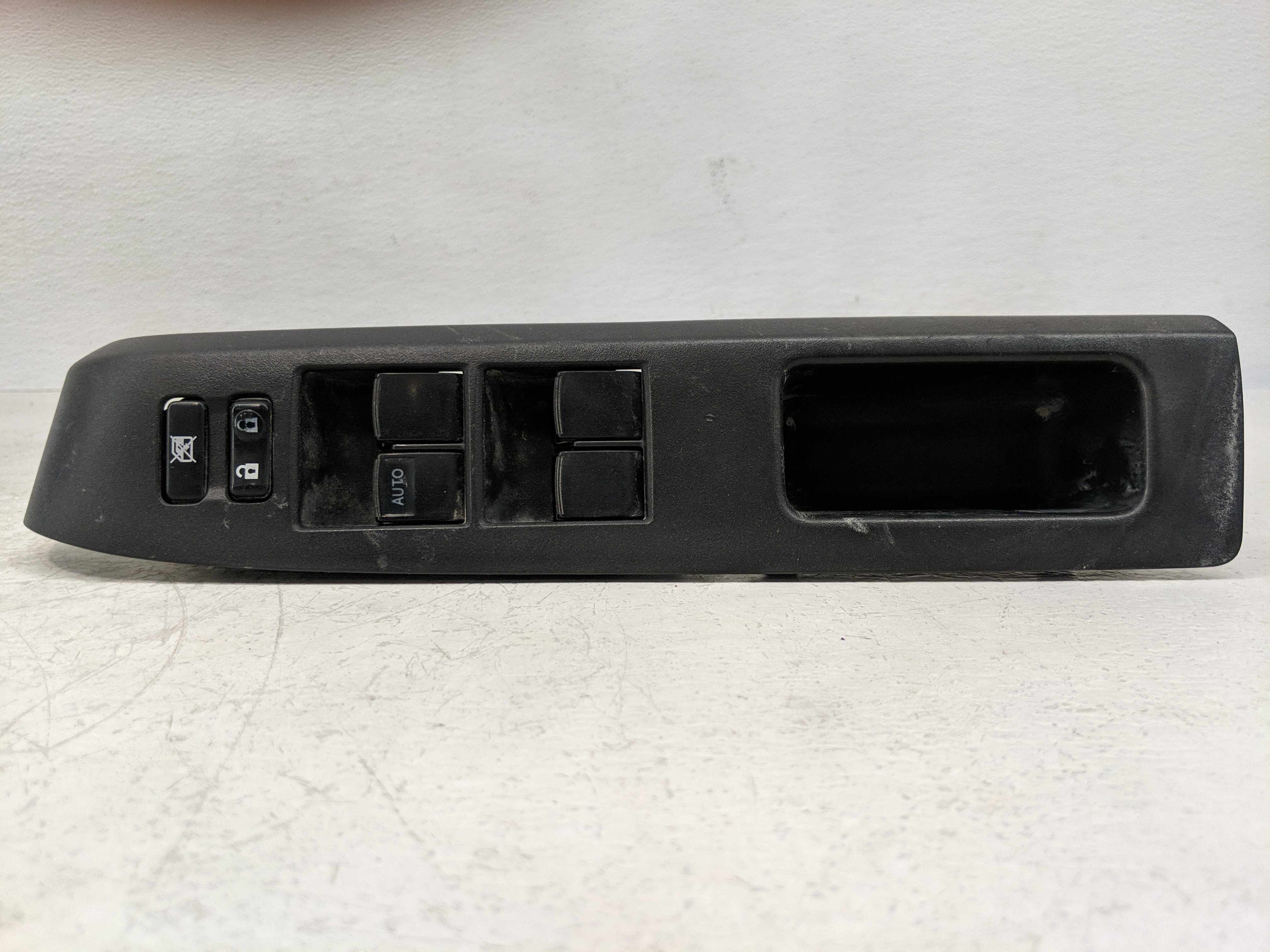 Picture of 2008-2015 Scion Xb Driver Left Door Master Power Window Switch 1168100