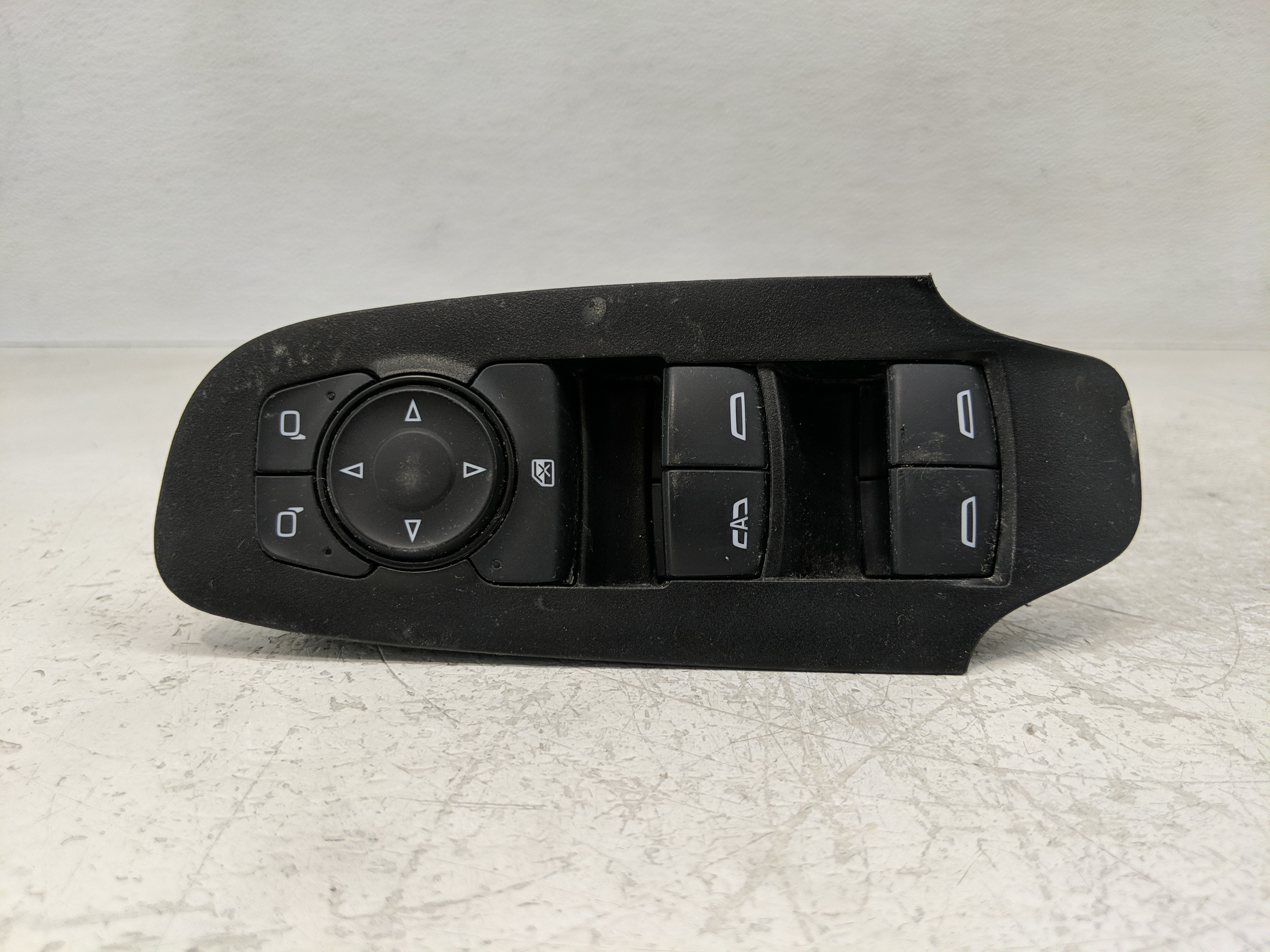 Buick Encore Driver Left Door Master Power Window Switch 84513464 1168108 - Oemusedautoparts1.com