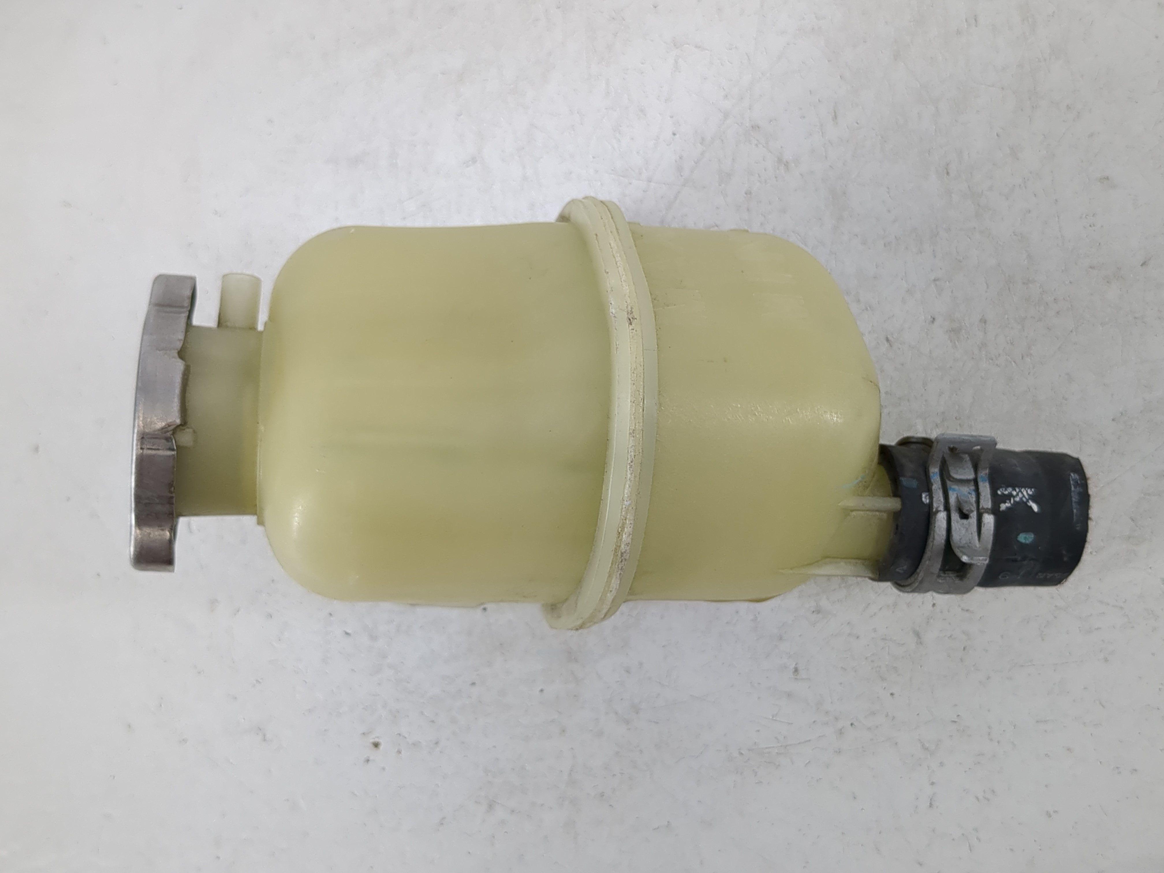 Picture of Infiniti Q60 Windshield Washer Fluid Reservoir Bottle Oem 1168115