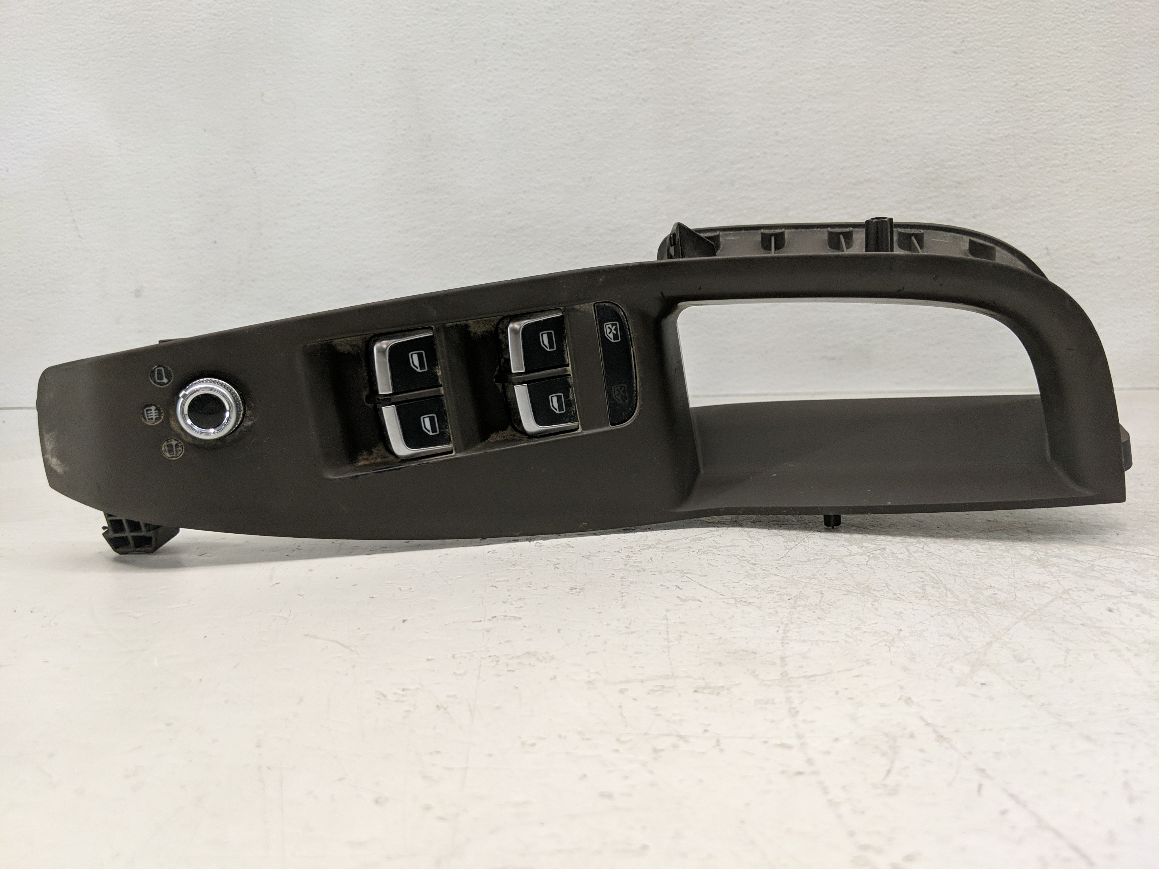Picture of 2013-2017 Audi Q5 Driver Left Door Master Power Window Switch 1168134
