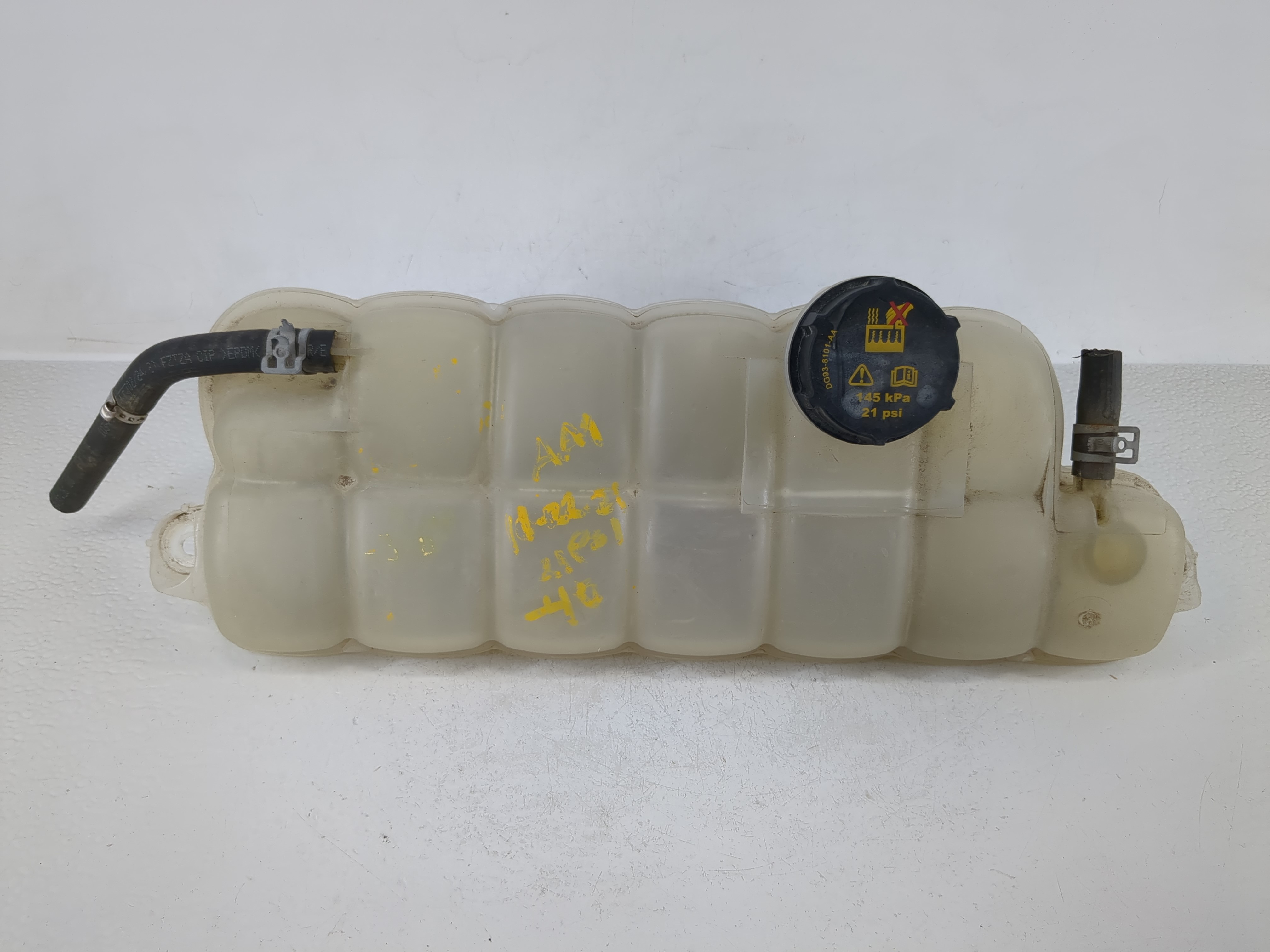 Picture of Ford F-150 Windshield Washer Fluid Reservoir Bottle Oem 1168197