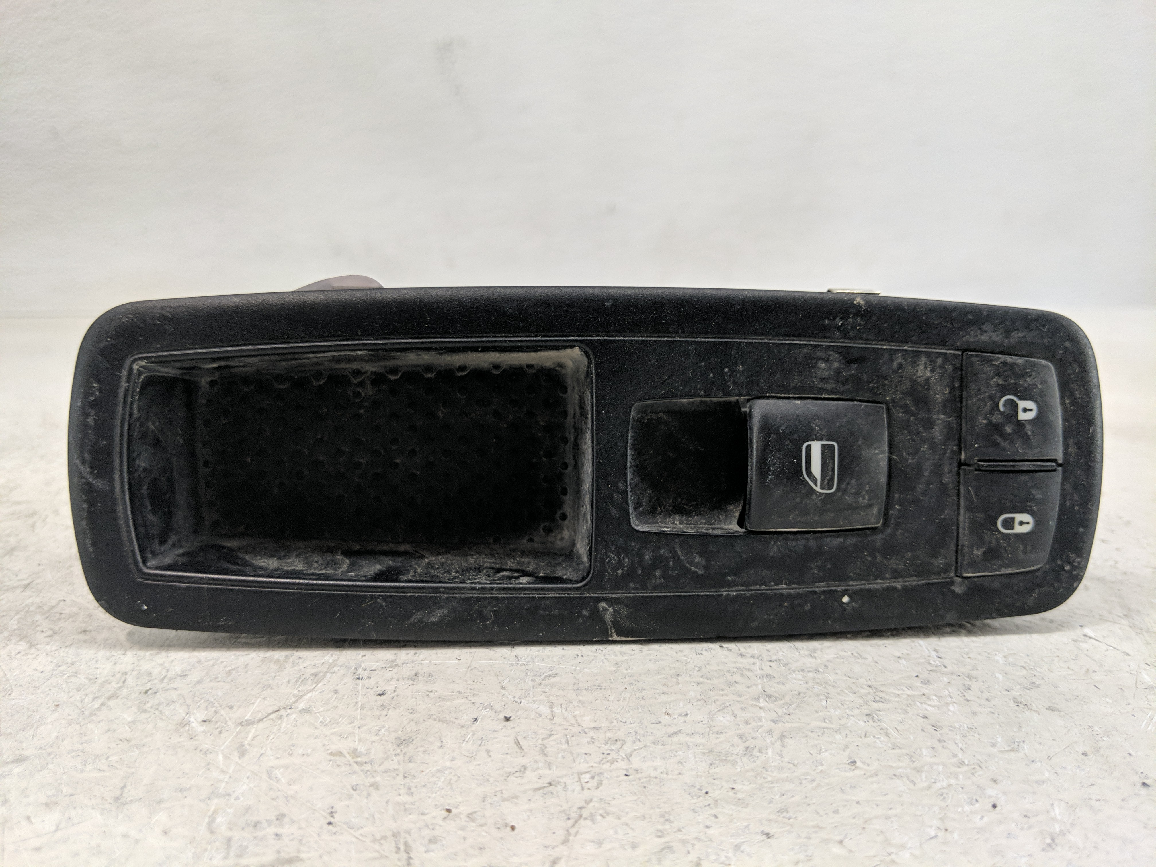 Picture of 2009 Dodge Ram 1500 Driver Left Door Master Power Window Switch 1168203