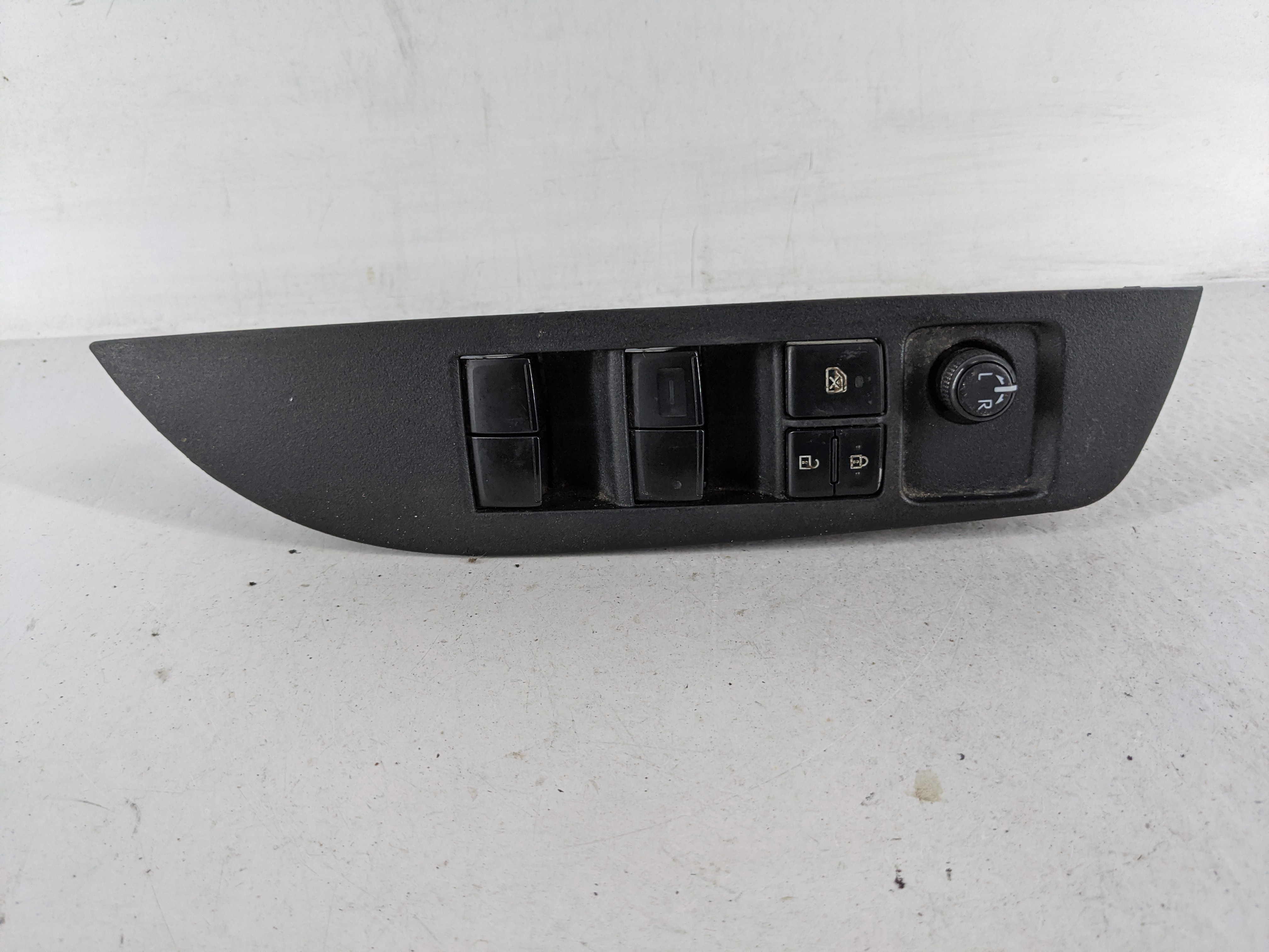 Picture of Toyota Corolla Driver Left Door Master Power Window Switch 74232-12a80 1168216