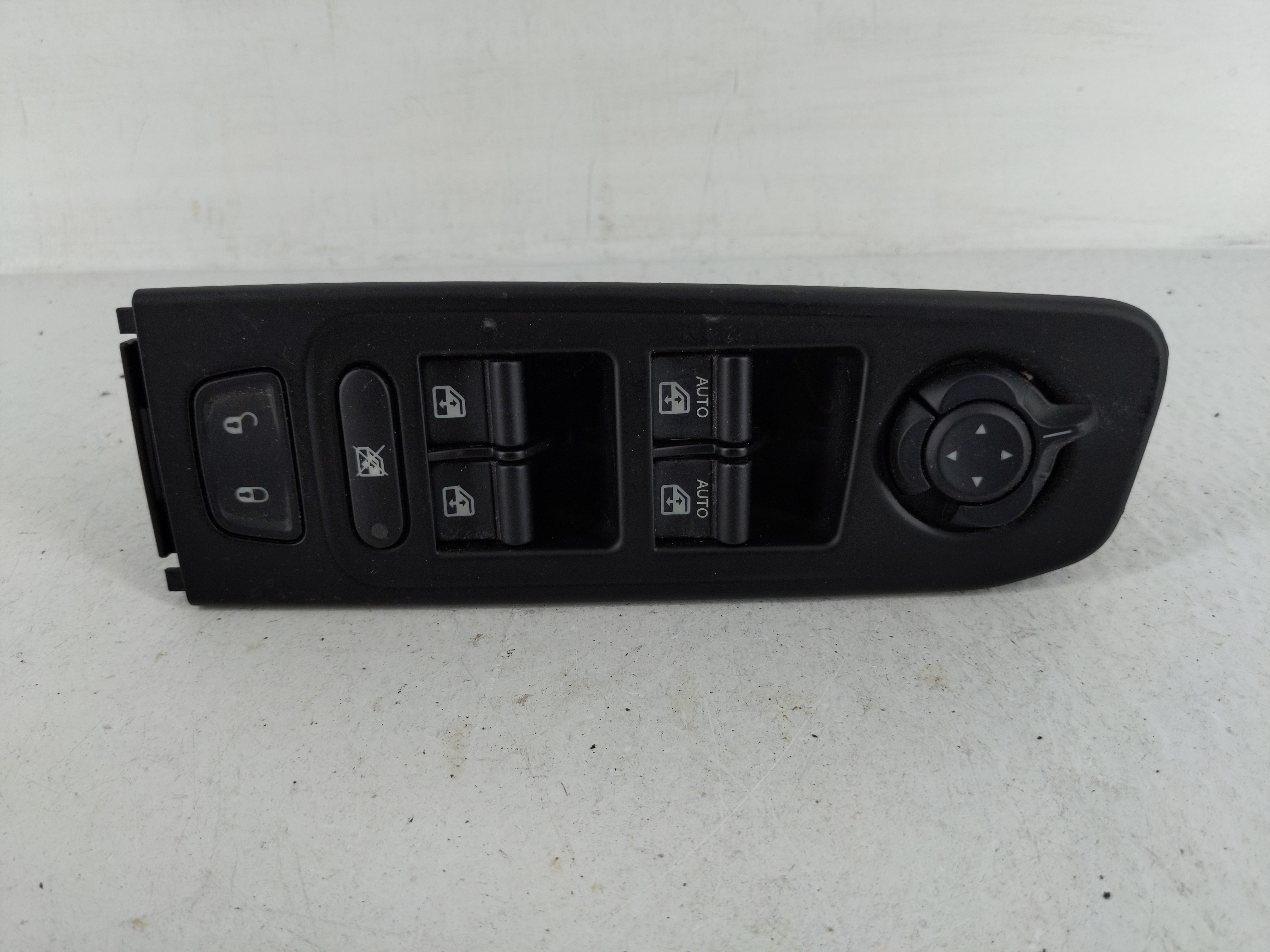 Picture of 2015-2022 Jeep Renegade Driver Left Door Master Power Window Switch 1168218