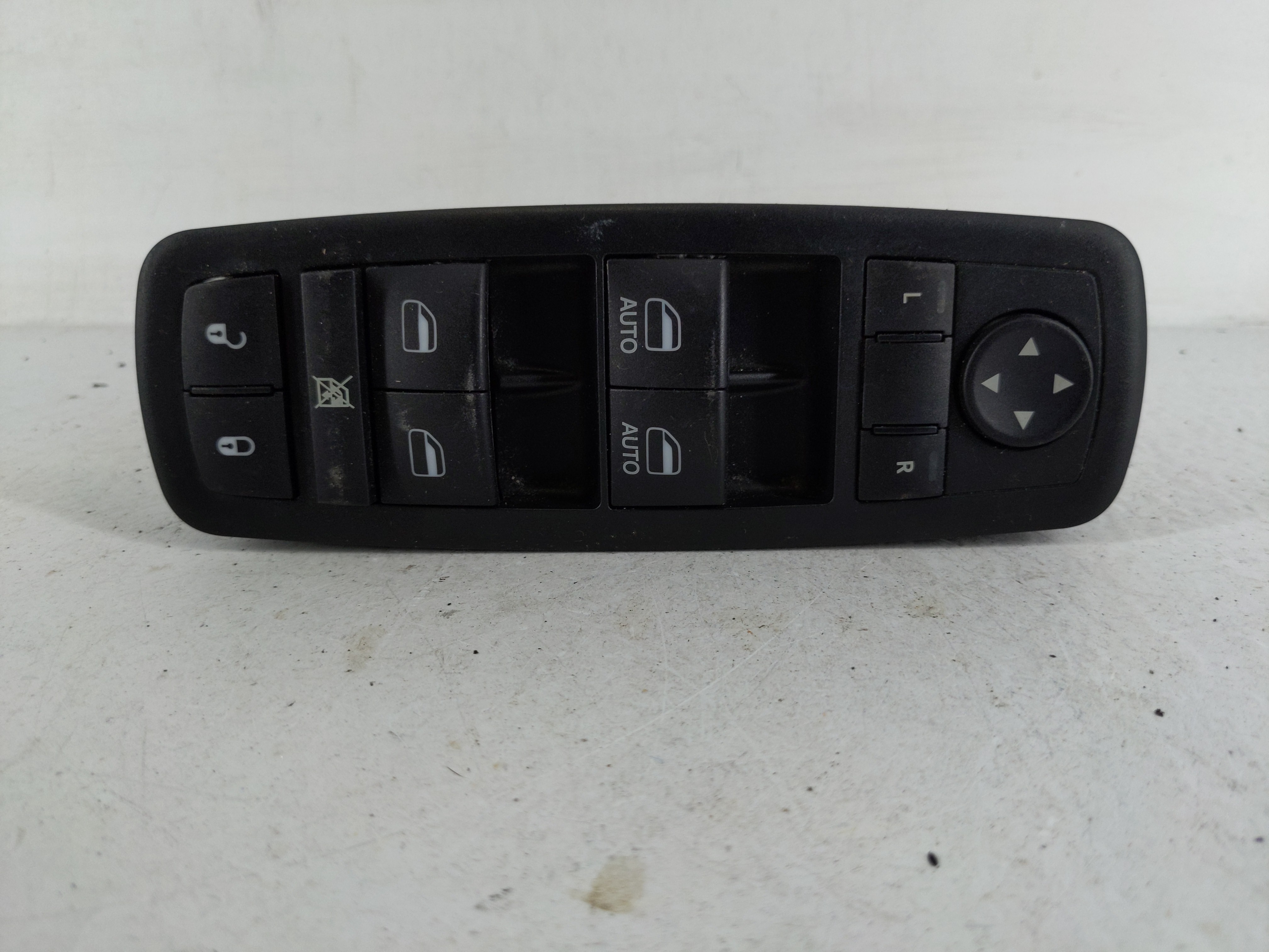 Picture of 2006 Jeep Grand Cherokee Driver Left Door Master Power Window Switch 1168224