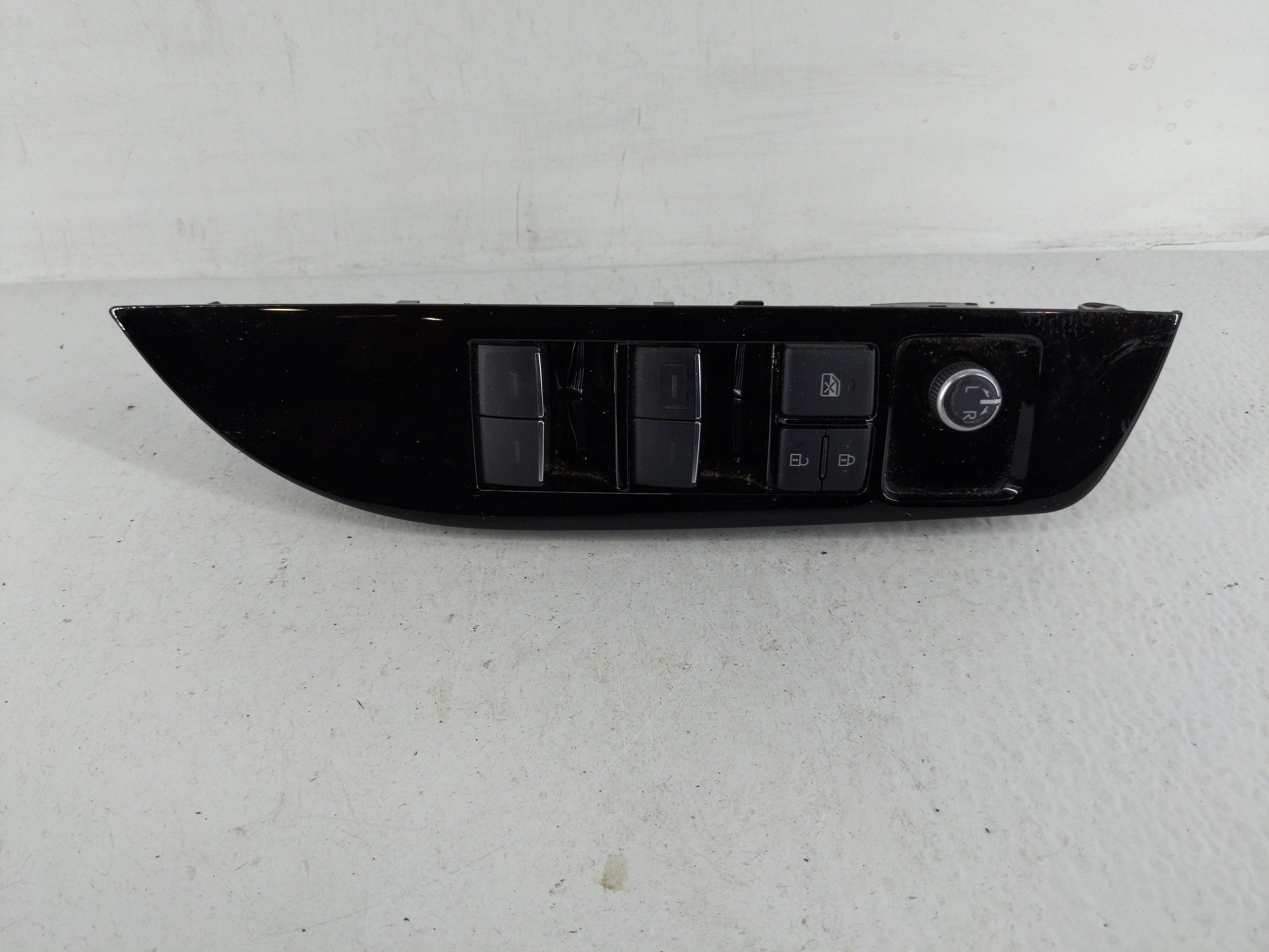 Picture of 2021-2022 Toyota Venza Driver Left Door Master Power Window Switch 1168240