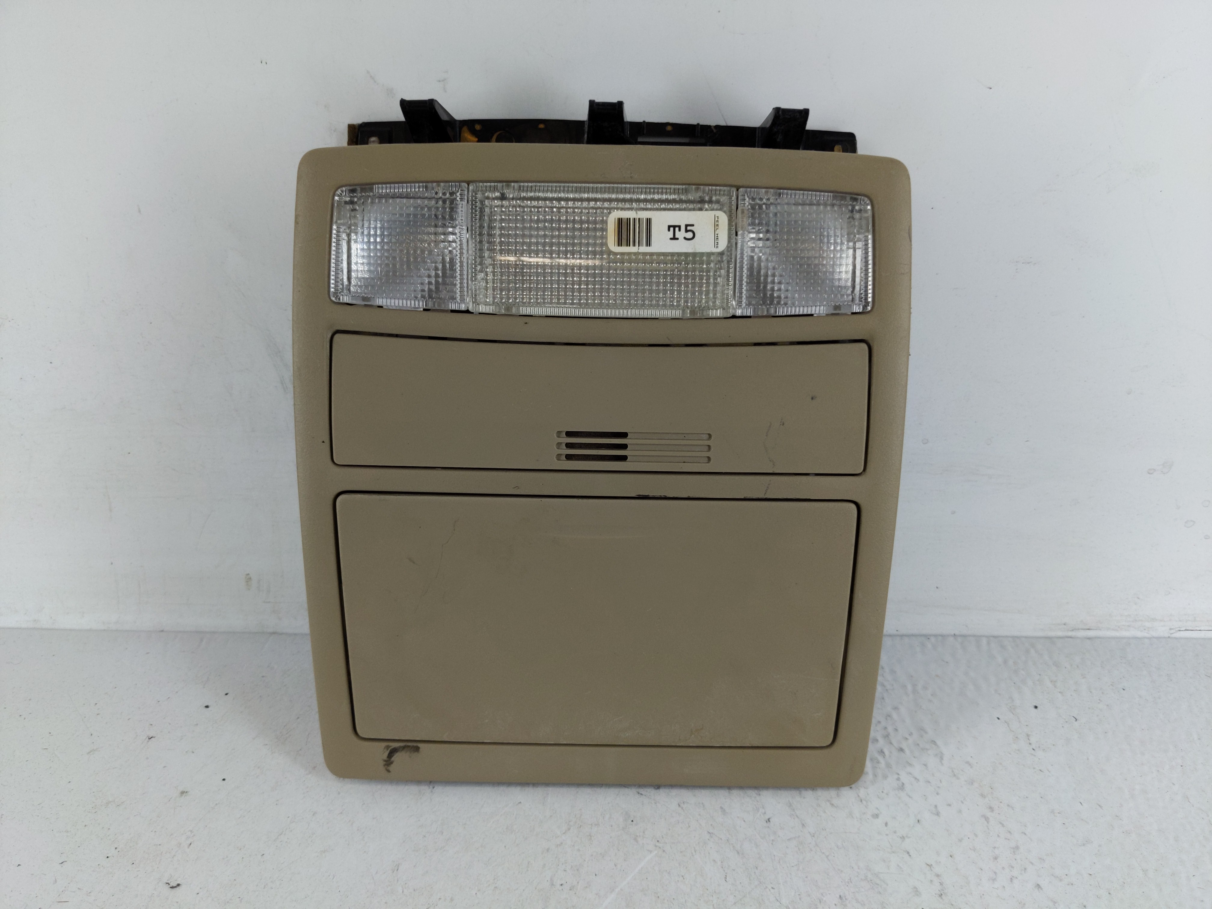 2011 Toyota Camry Overhead Roof Console 1168257 - Oemusedautoparts1.com