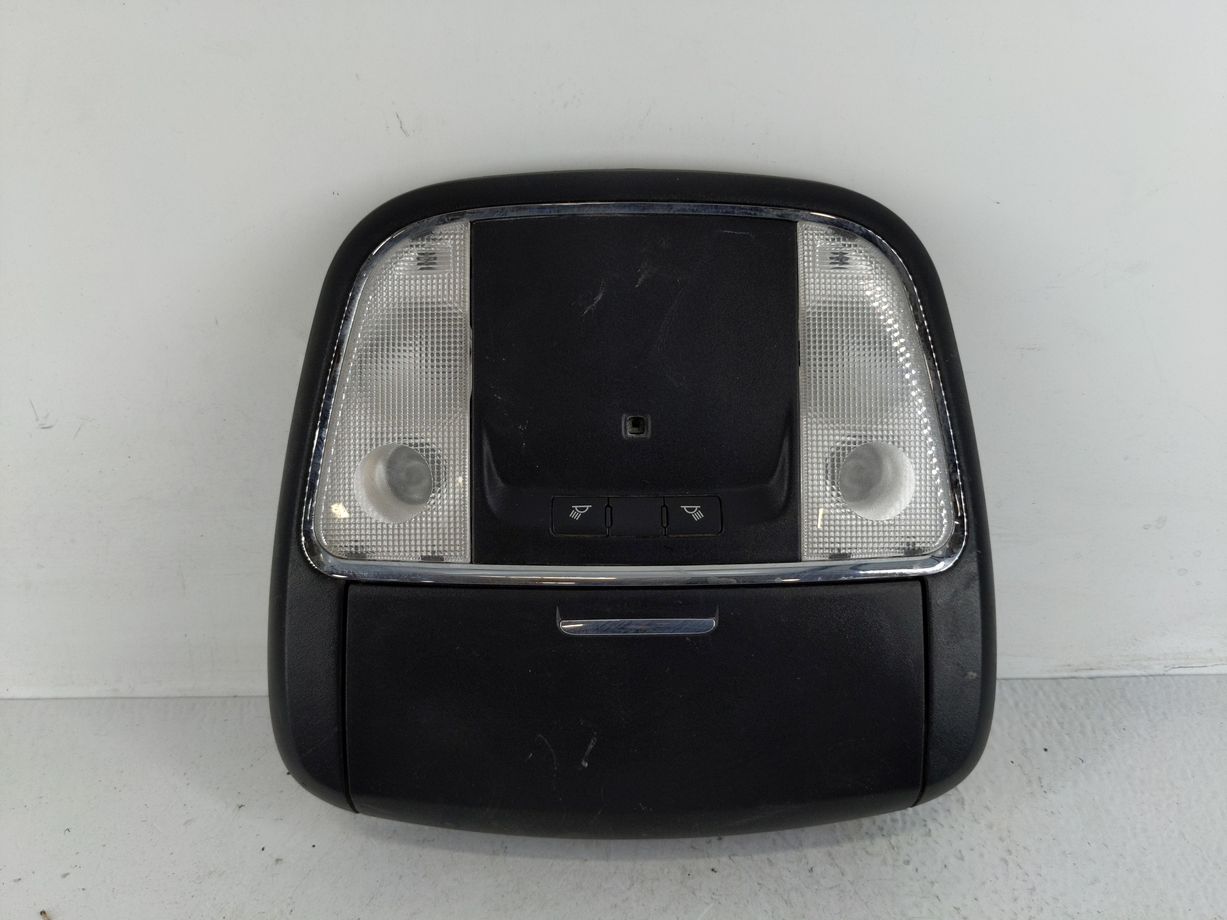 2016 Dodge Durango Overhead Roof Console 1168258 - Oemusedautoparts1.com
