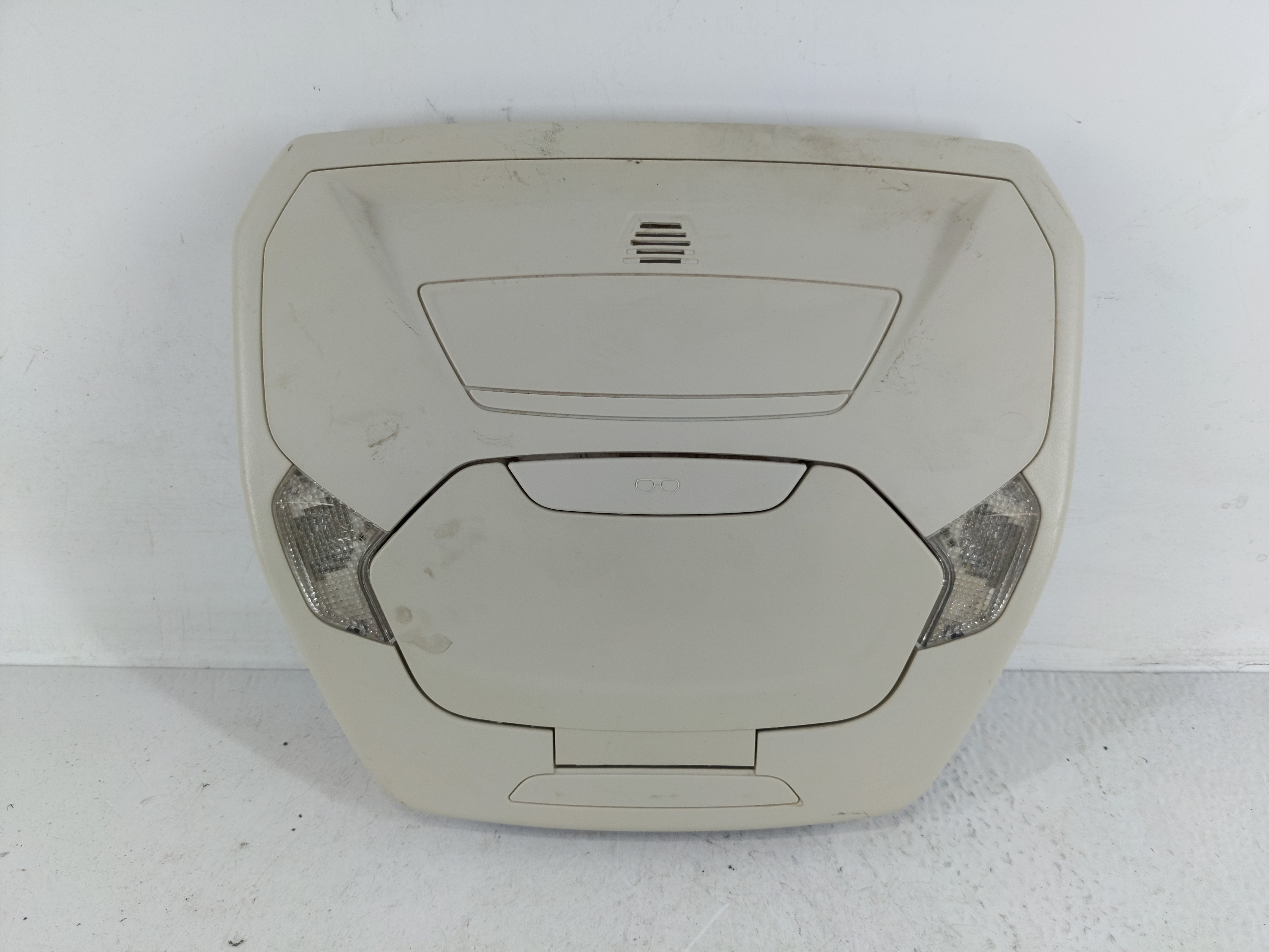 2018 Ford Escape Overhead Roof Console 1168338 - Oemusedautoparts1.com