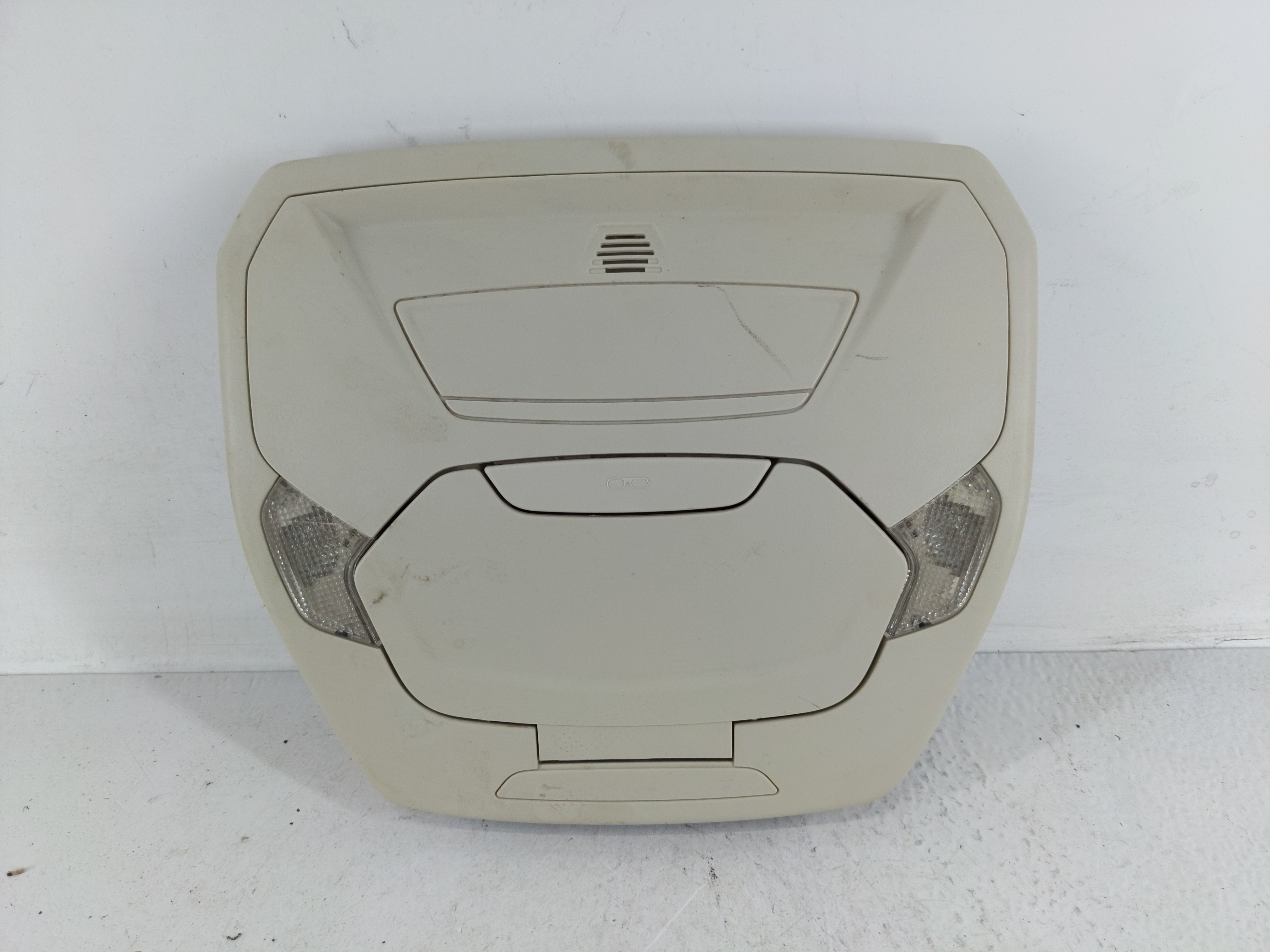 2018 Ford Escape Overhead Roof Console 1168341 - Oemusedautoparts1.com