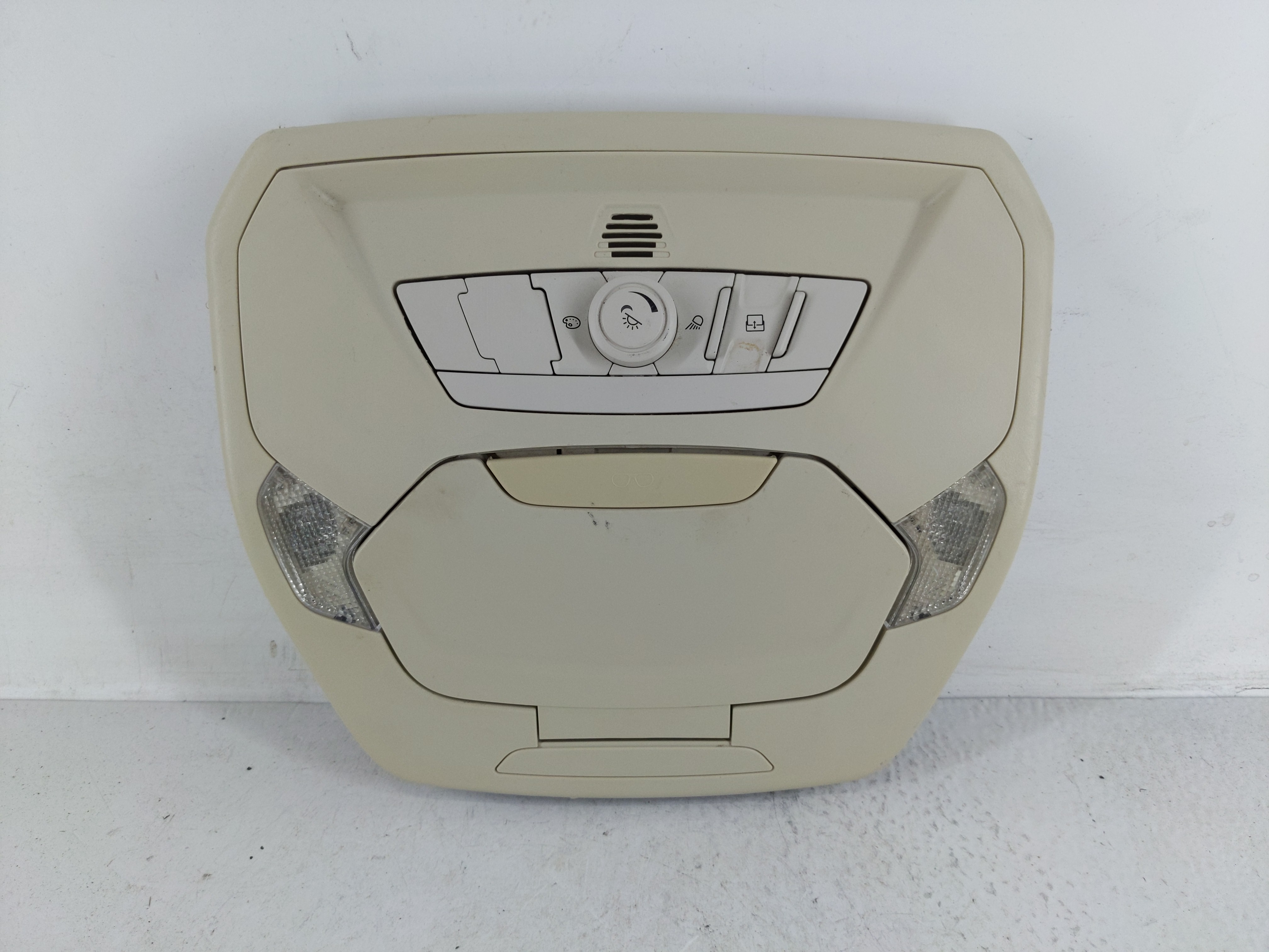 2016 Ford Focus Overhead Roof Console 1168347 - Oemusedautoparts1.com